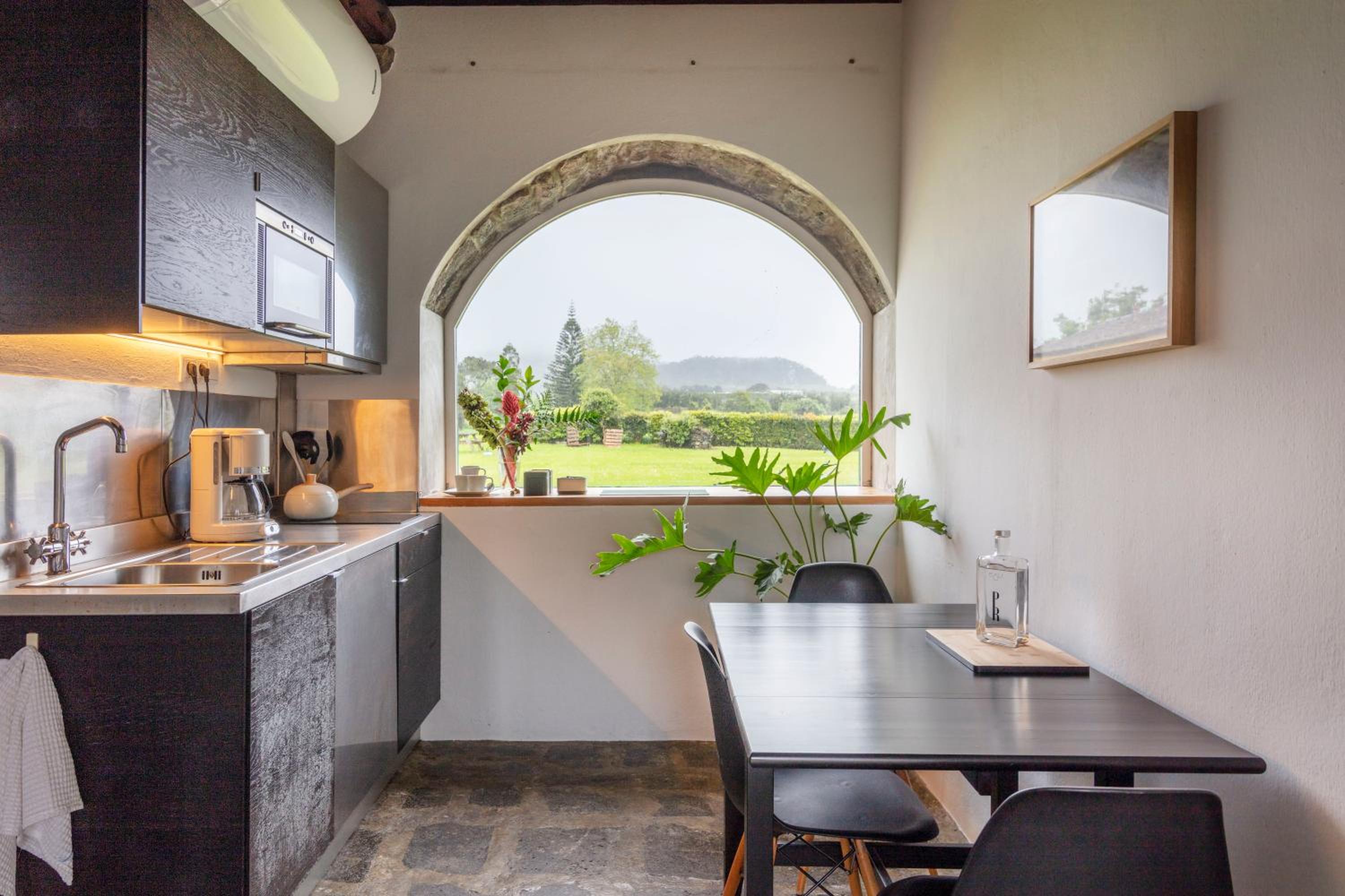 Apartment with Garden View - Photo 18