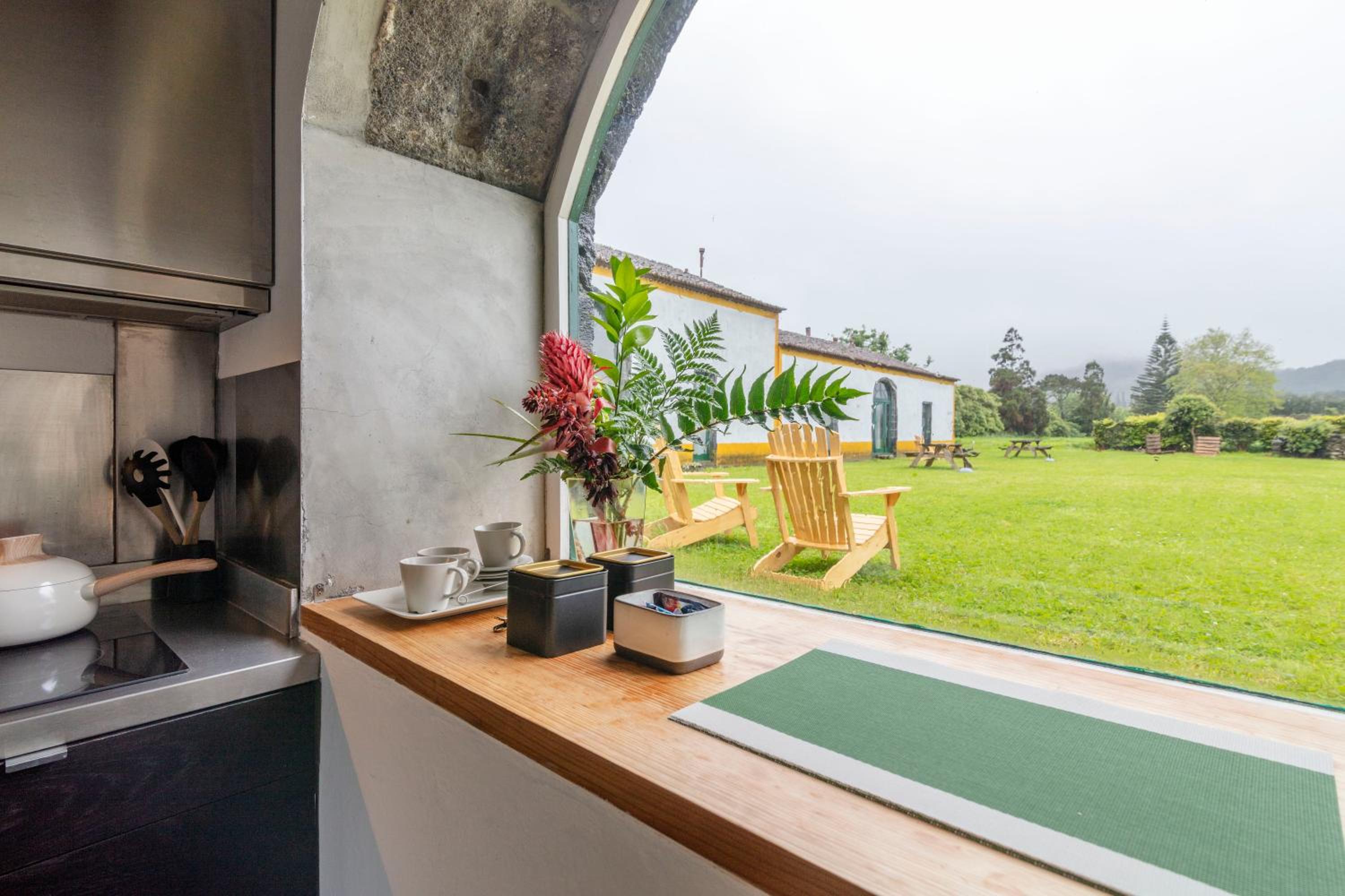 Apartment with Garden View - Photo 16