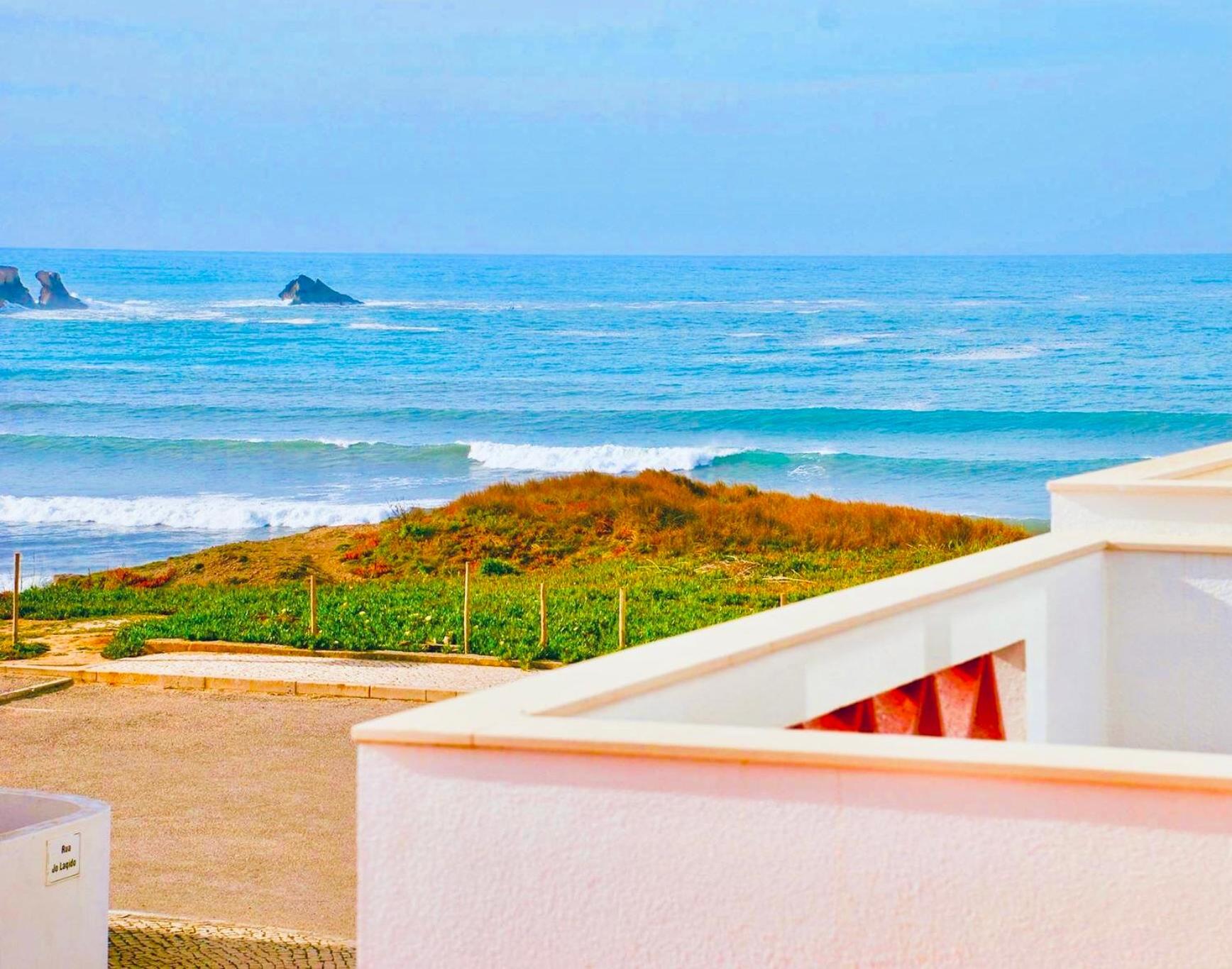 Double Room with Balcony and Sea View photo 3