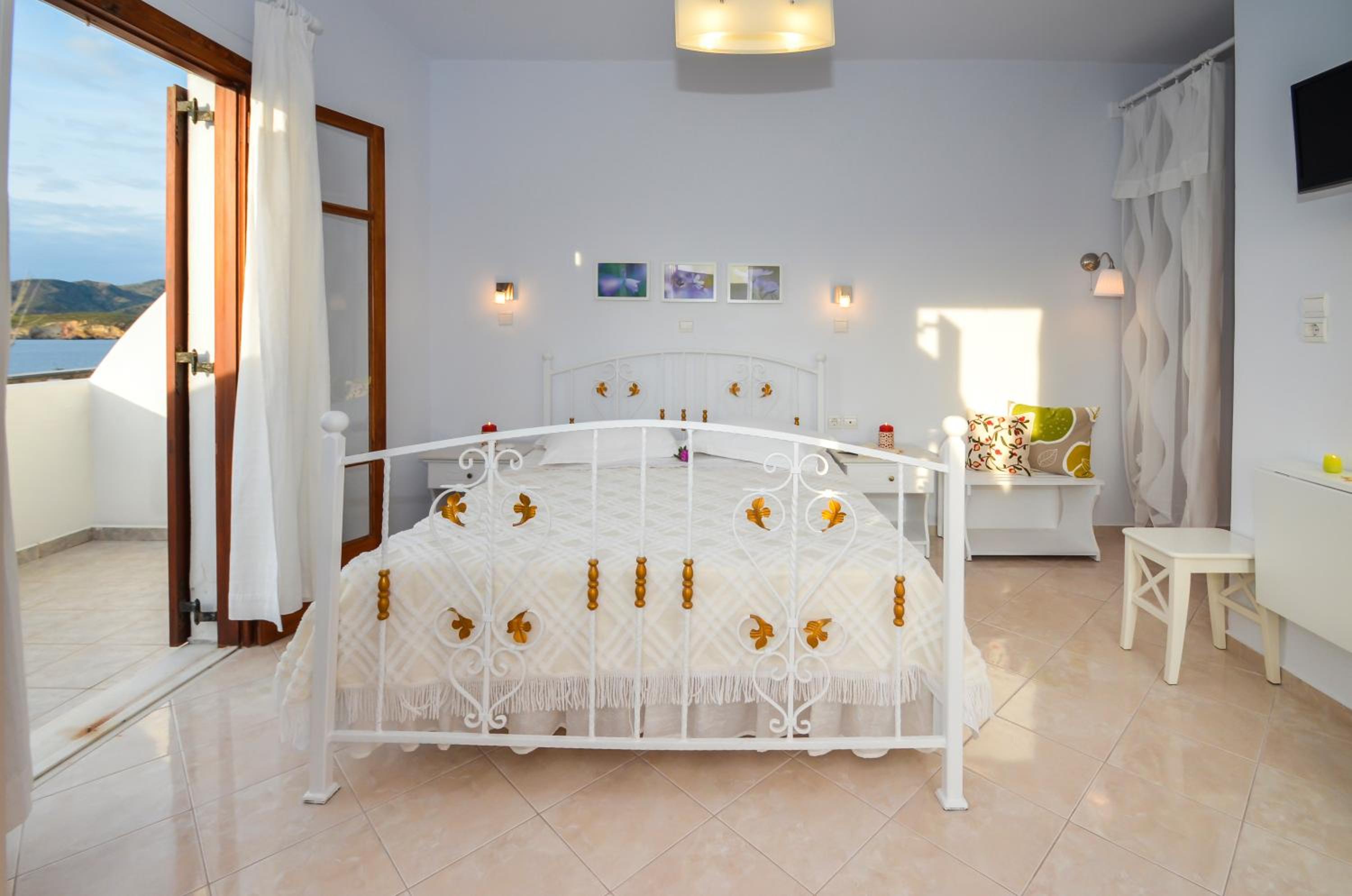 Studio (2 Adults) with Sea View