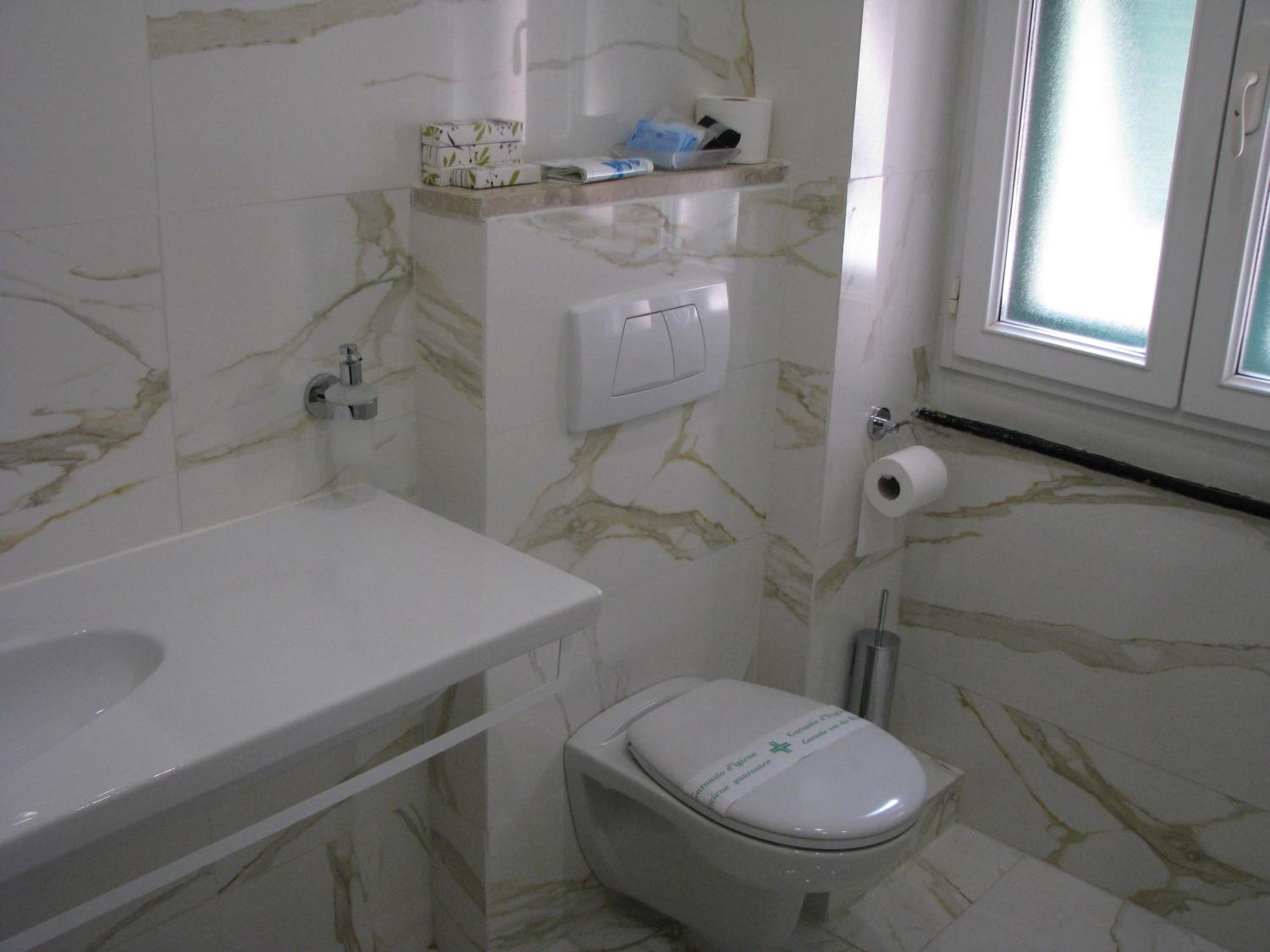 Deluxe Triple Room photo 2