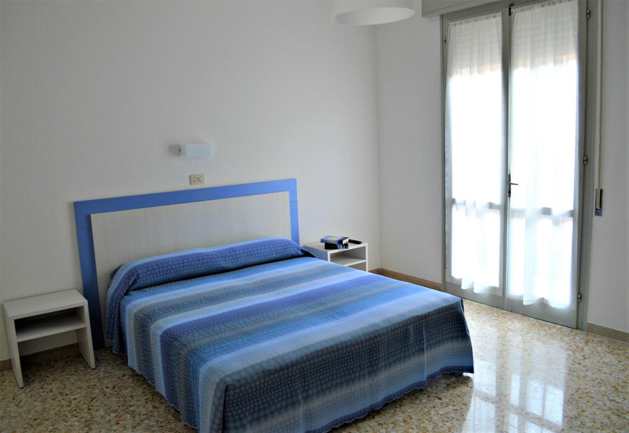 Double or Twin Room with Balcony photo 1