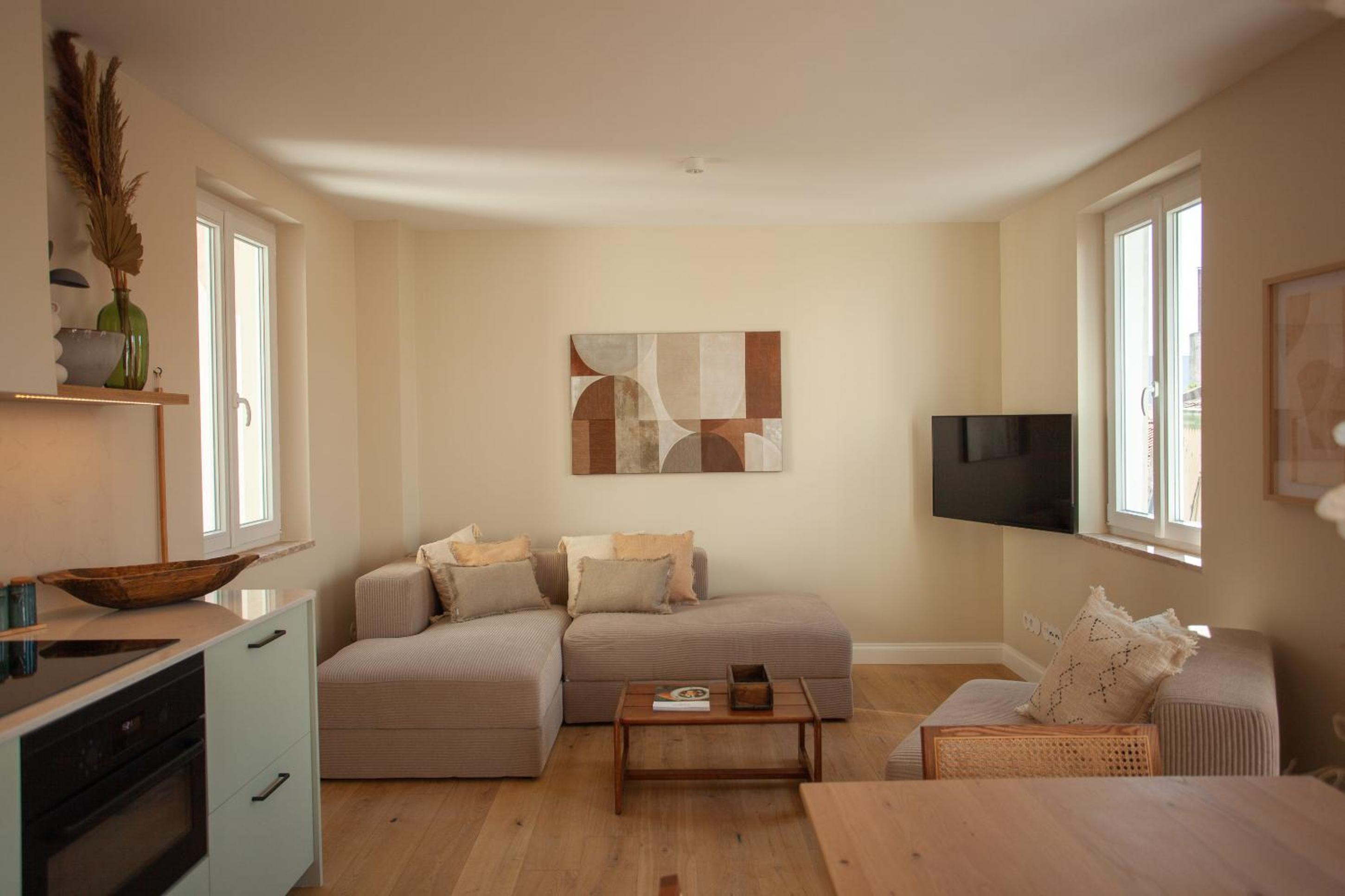 Two-Bedroom Apartment - Photo 7