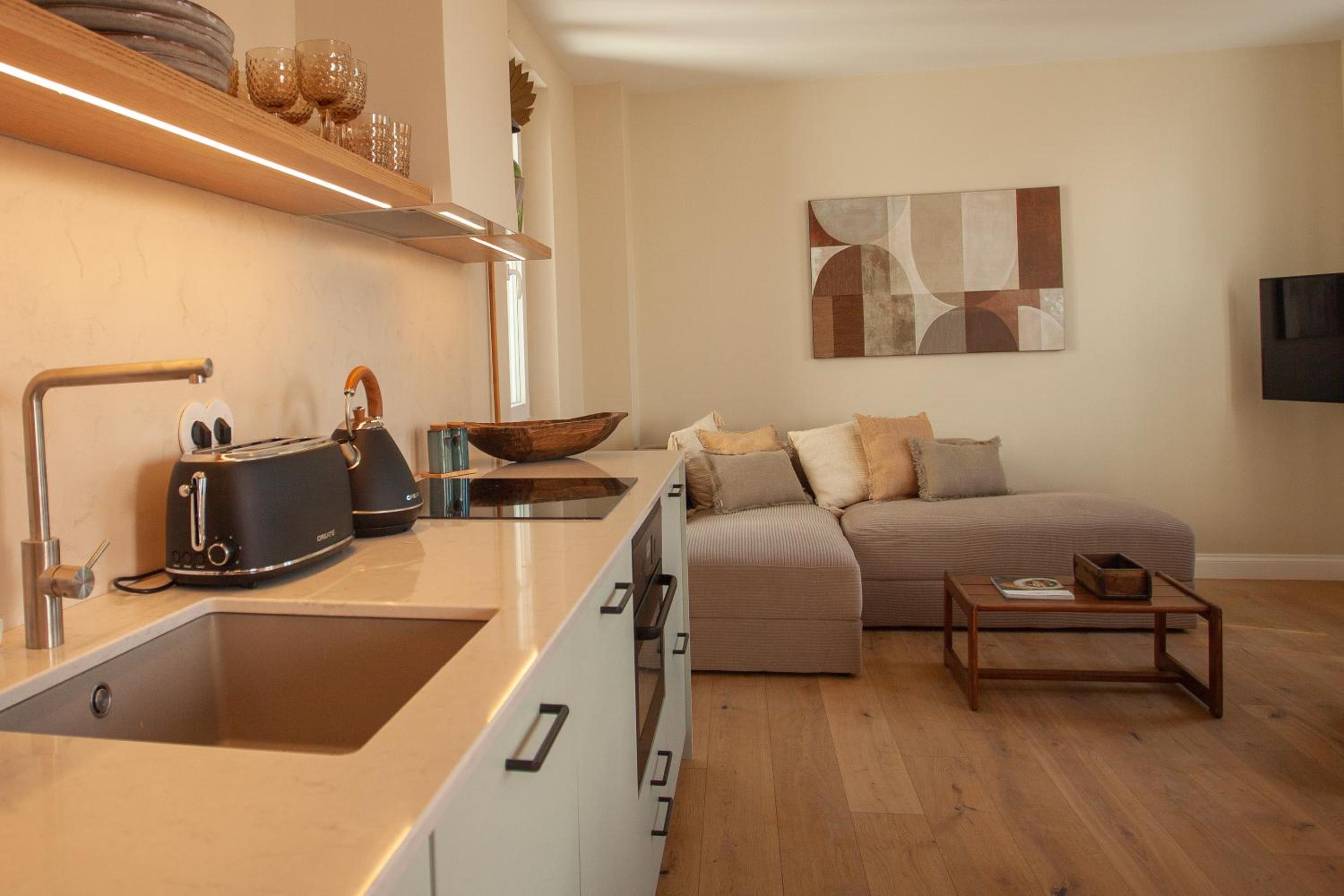 Two-Bedroom Apartment - Photo 15