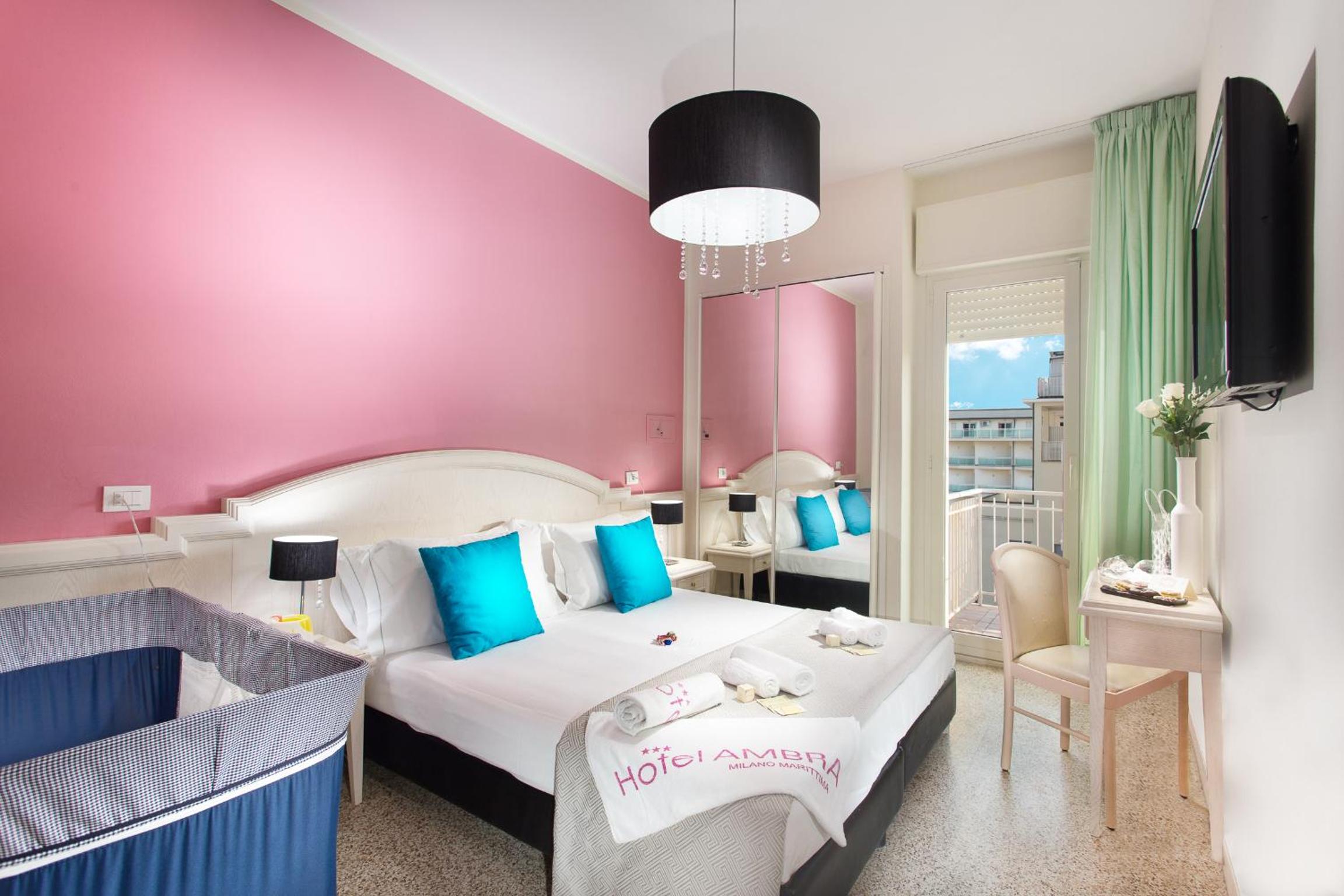 Triple Room with Sea View
