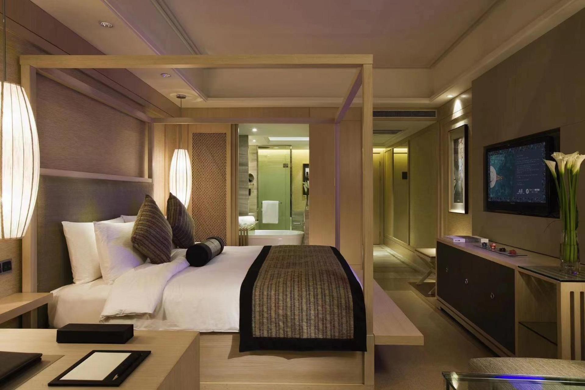 Luxury Club Twin Room photo 2