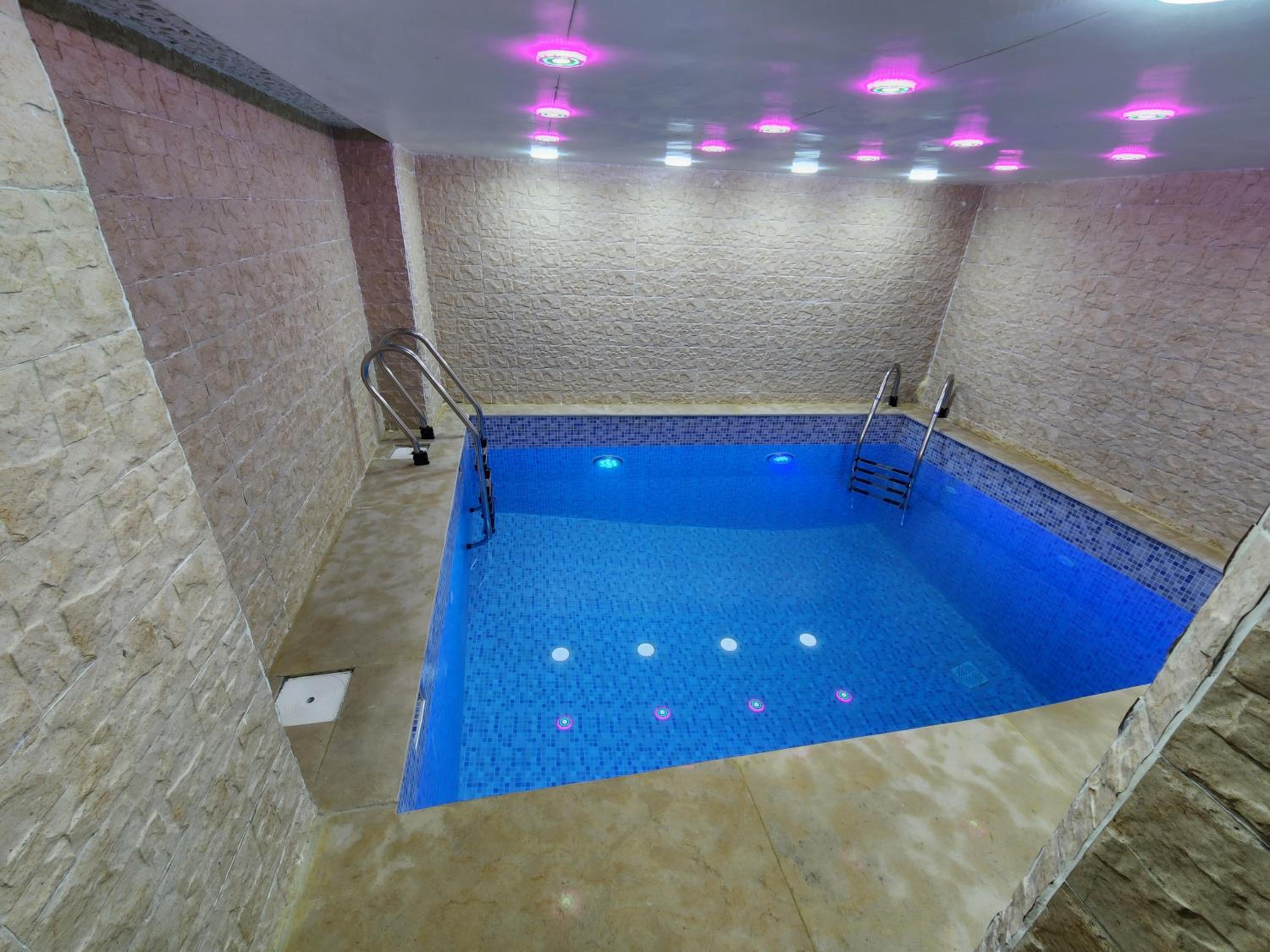 Triple Room - Photo 24