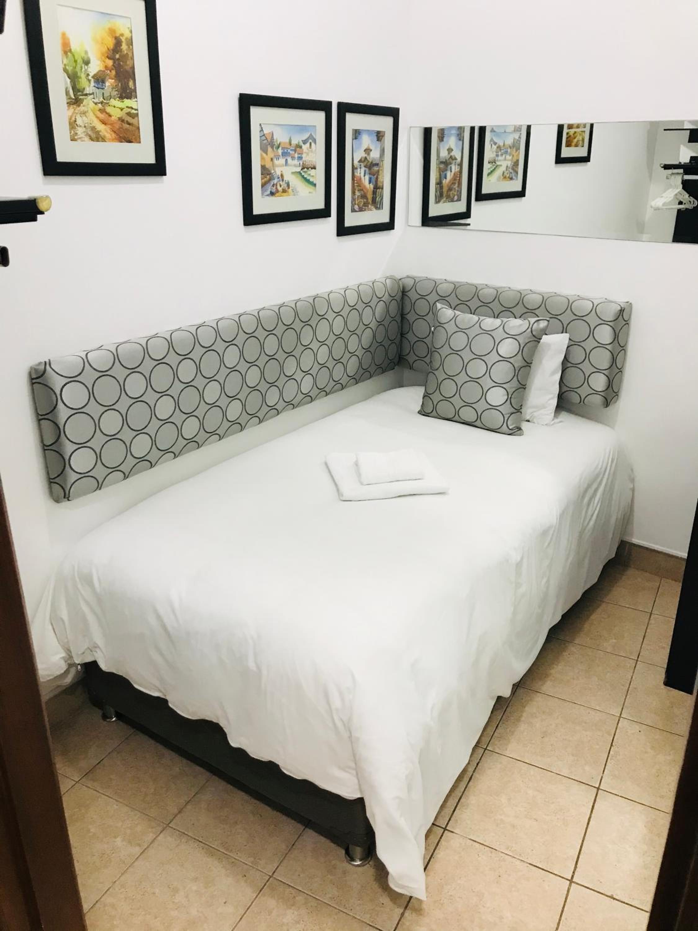Deluxe Single Room photo 1