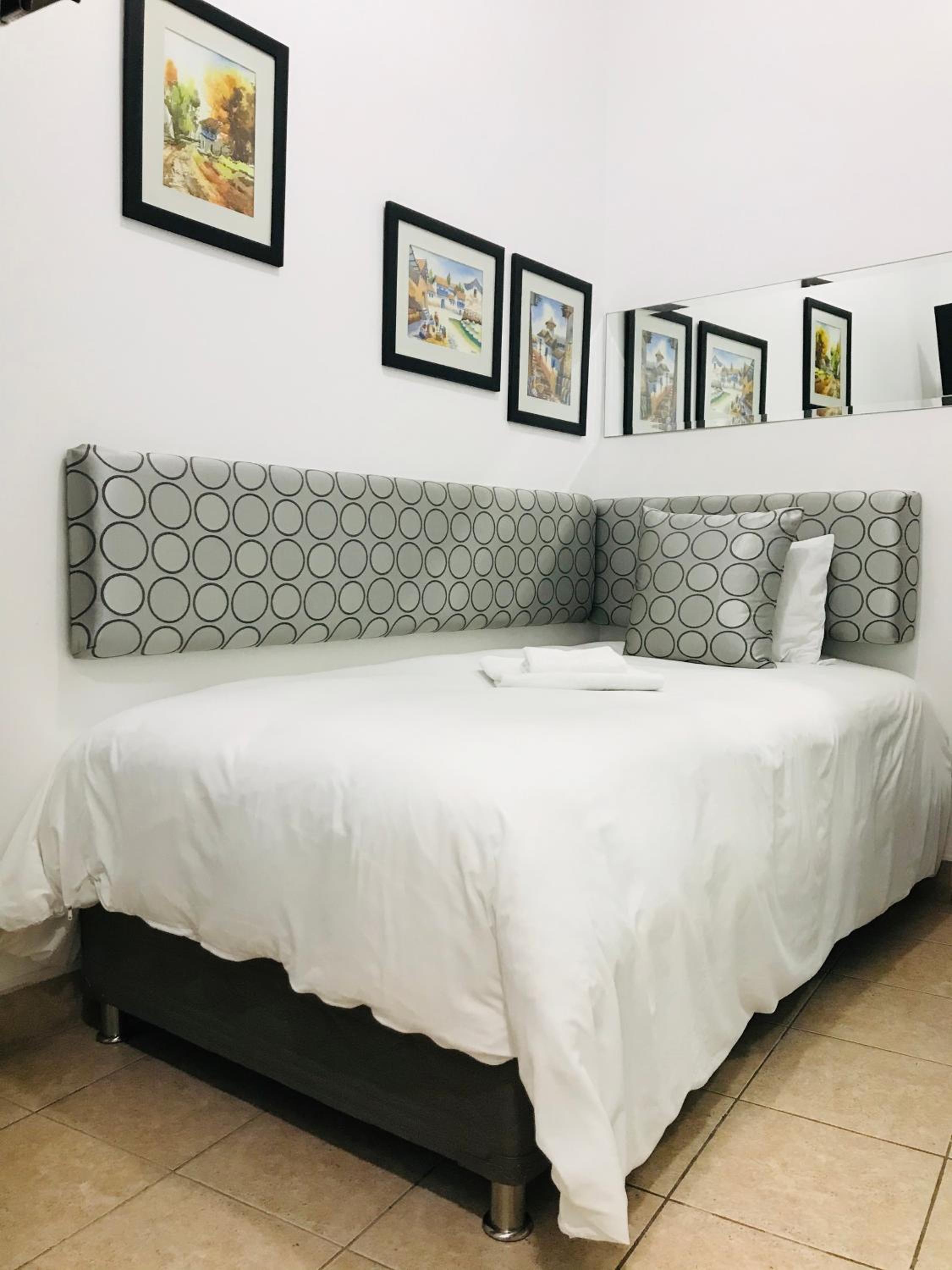 Deluxe Single Room photo 2
