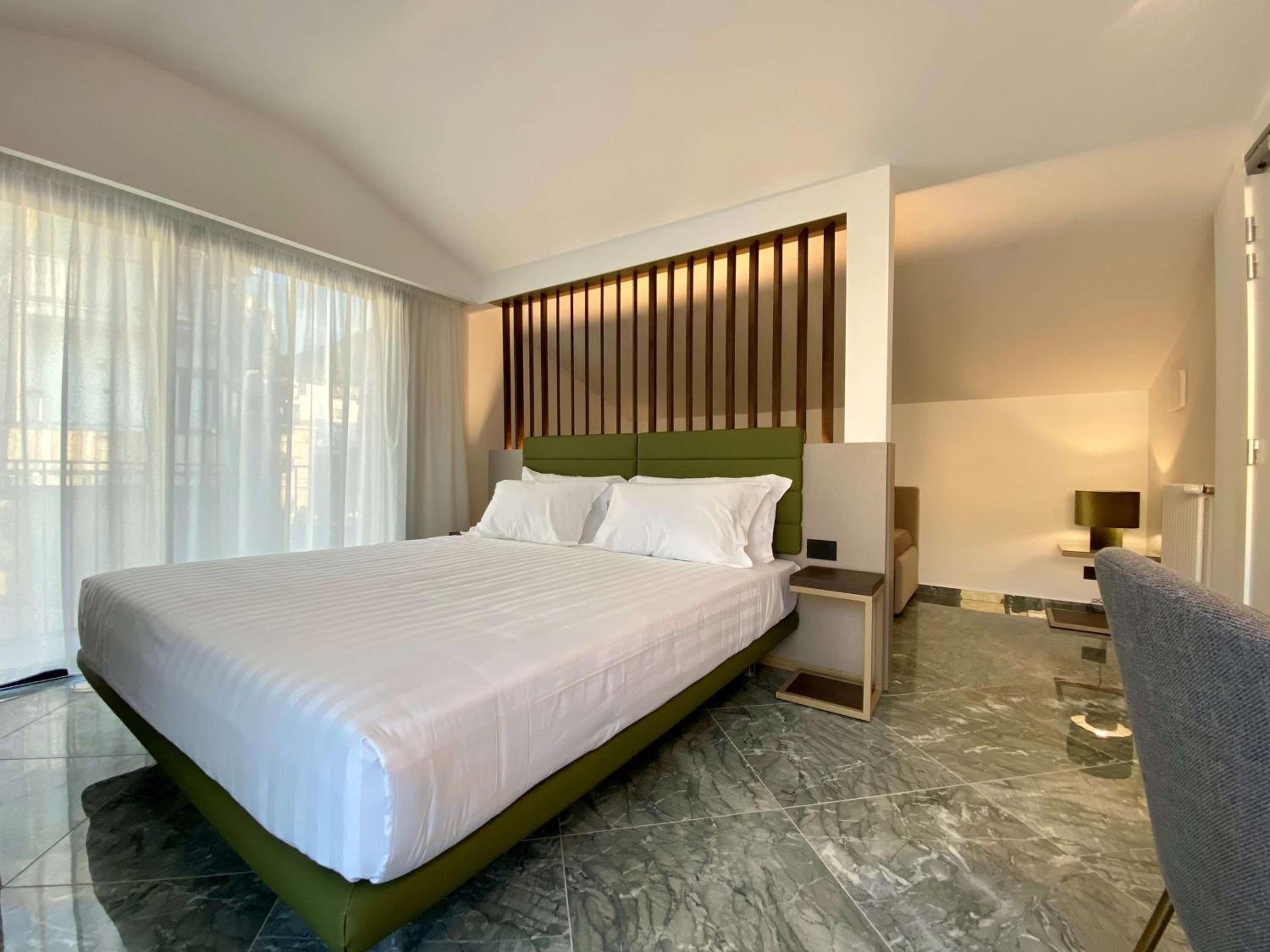 Junior Suite with Sea View photo 3