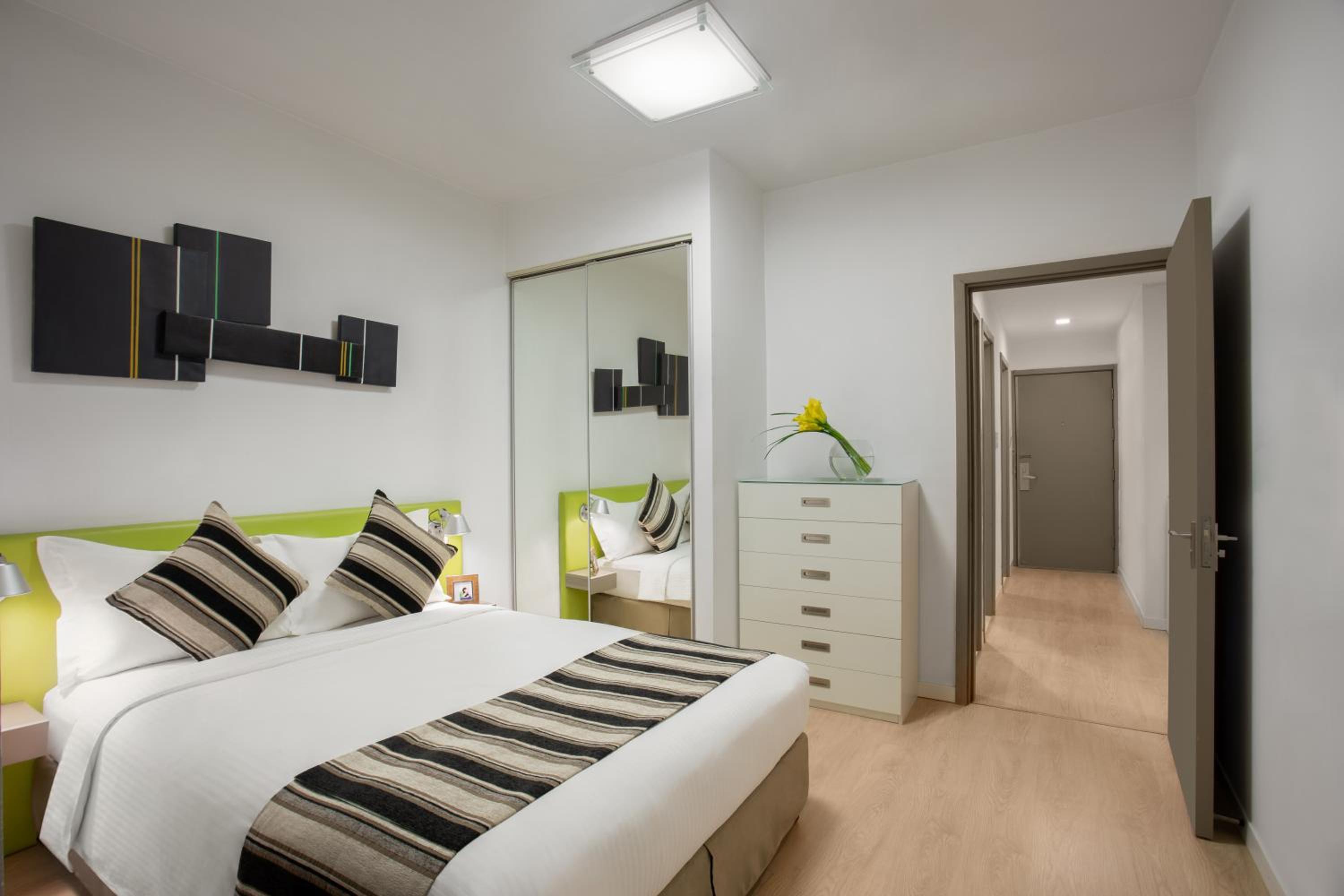 One-Bedroom Executive Apartment  - Photo 4
