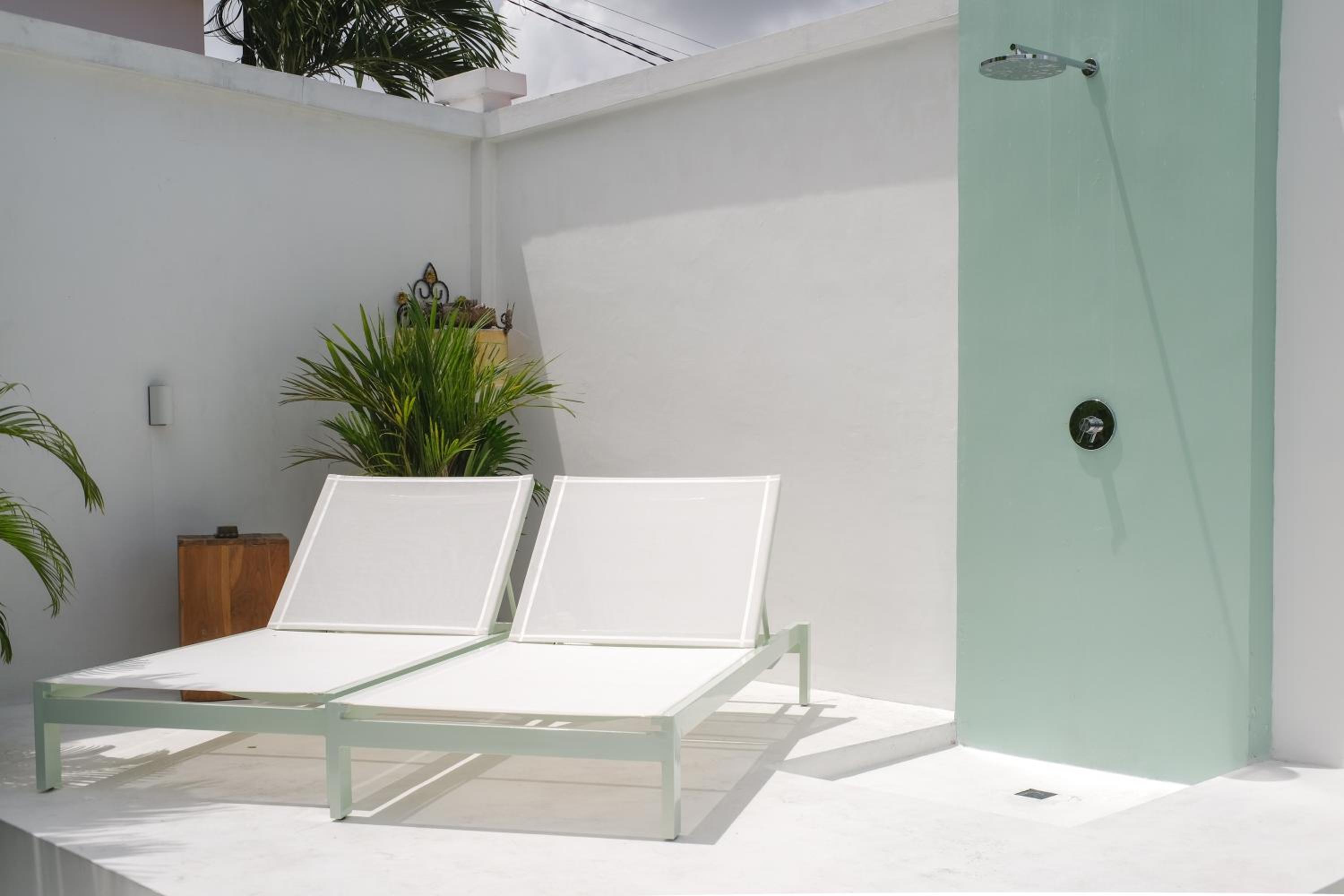 Two-Bedroom Villa - Photo 36