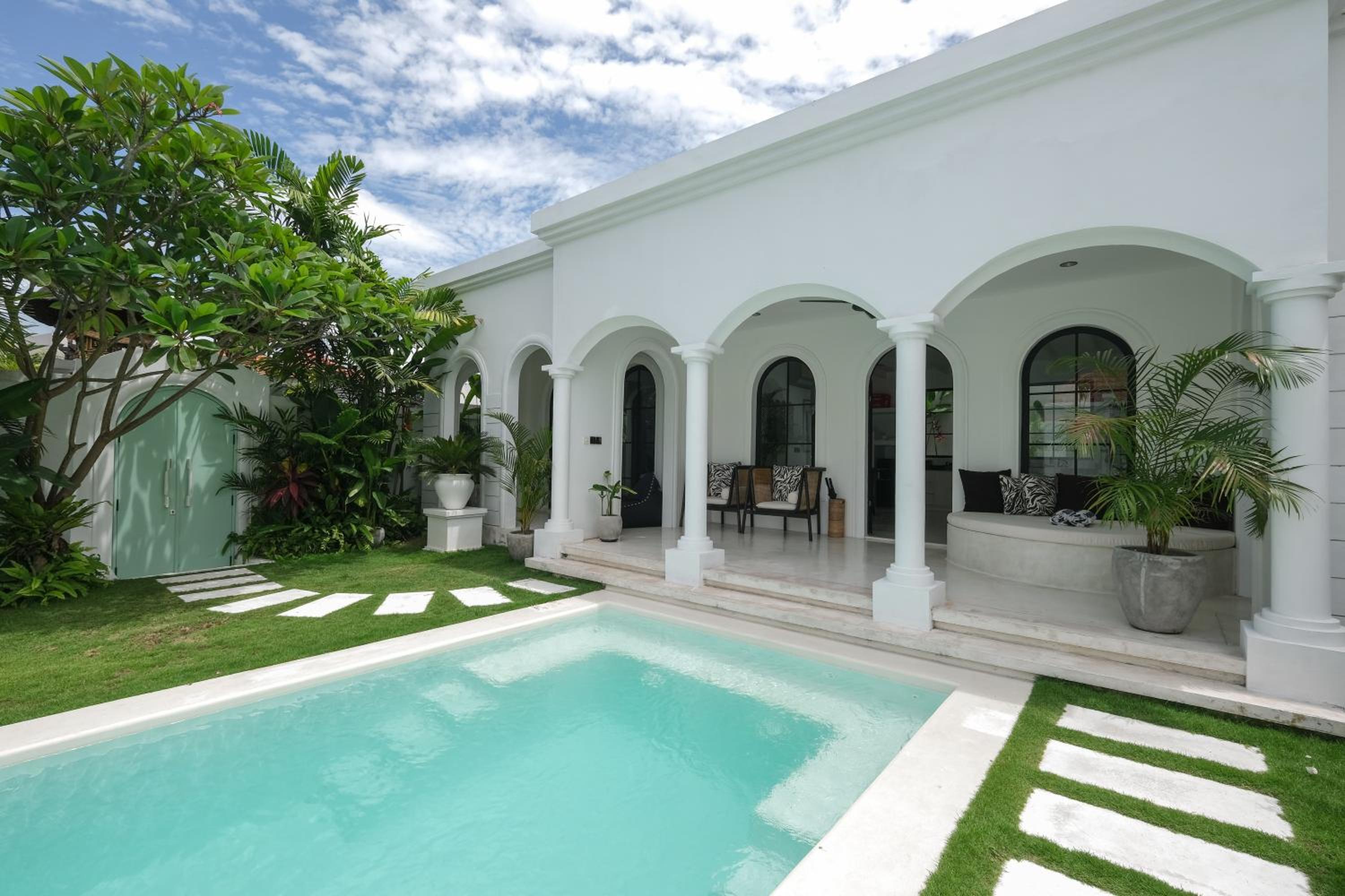 Two-Bedroom Villa - Photo 20