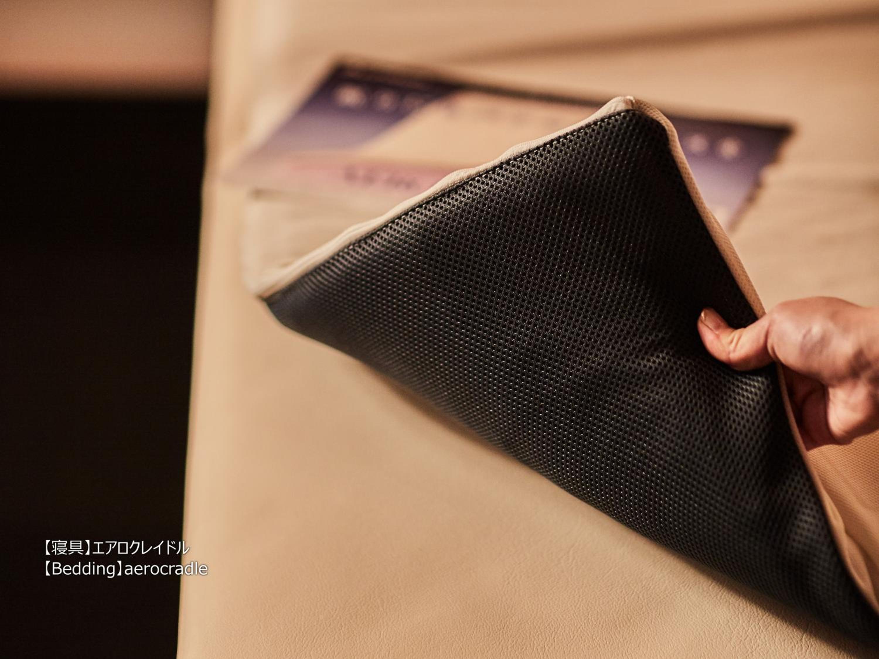 First Class Cabin - Female Only