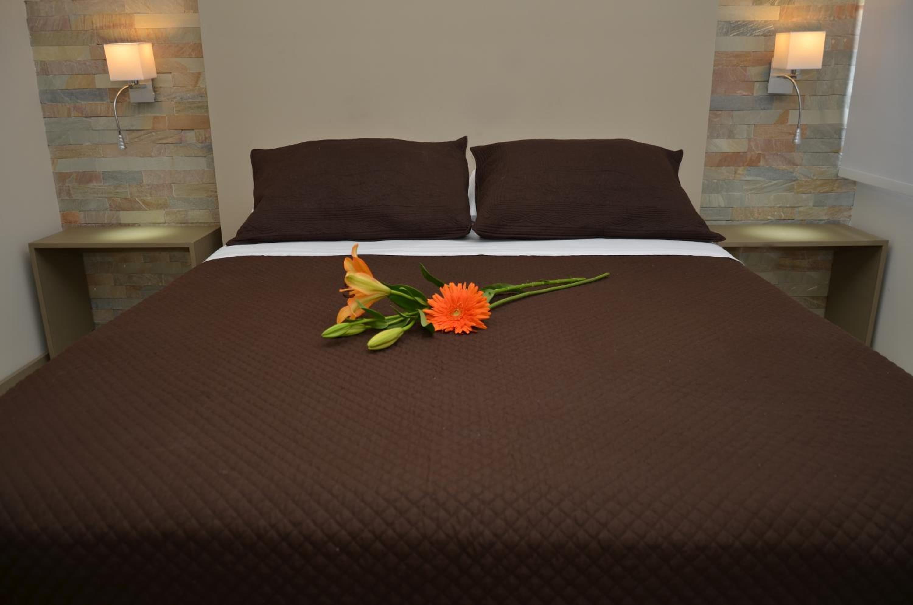 Double Room with Private Bathroom photo 3