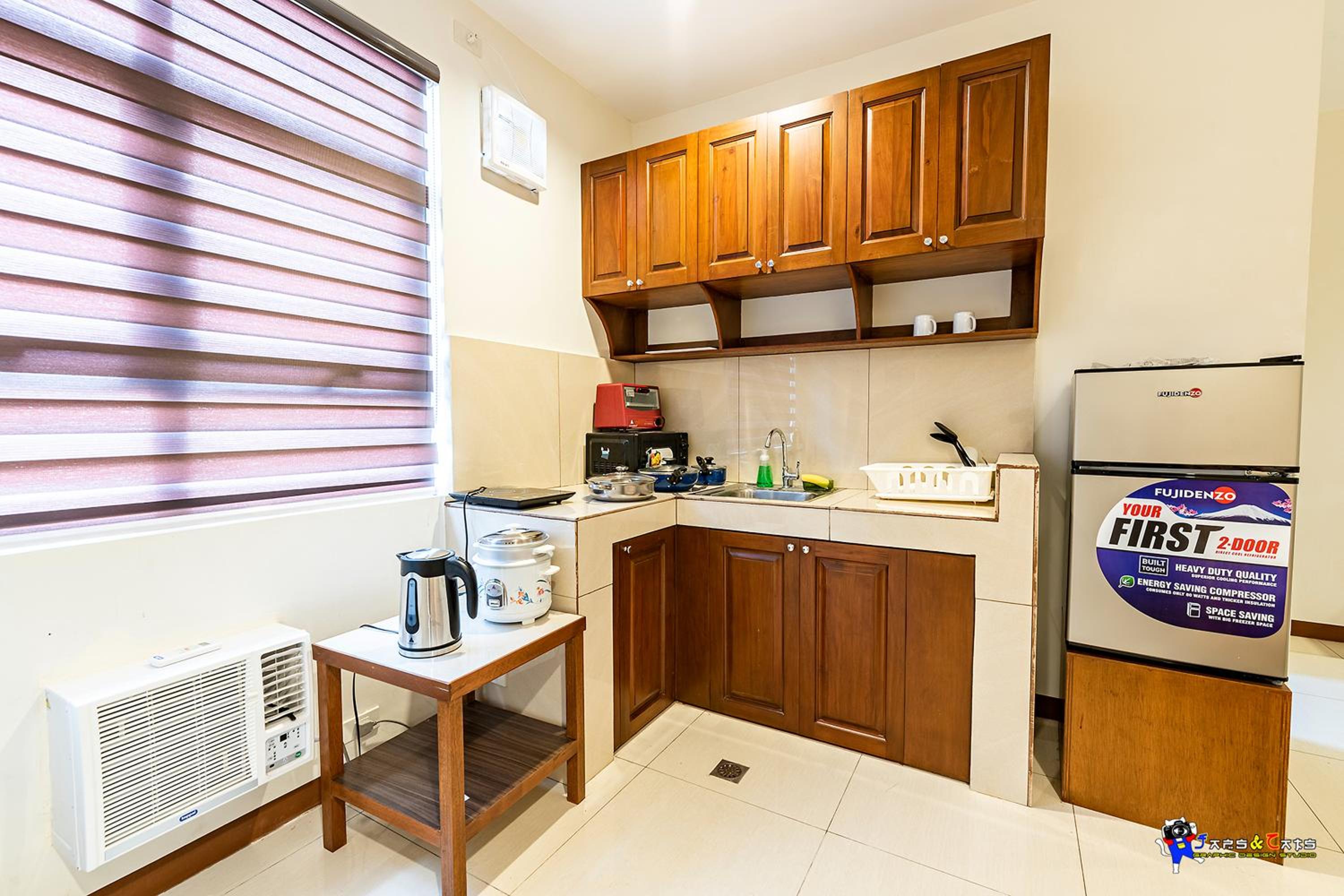 Deluxe Room - Photo 10