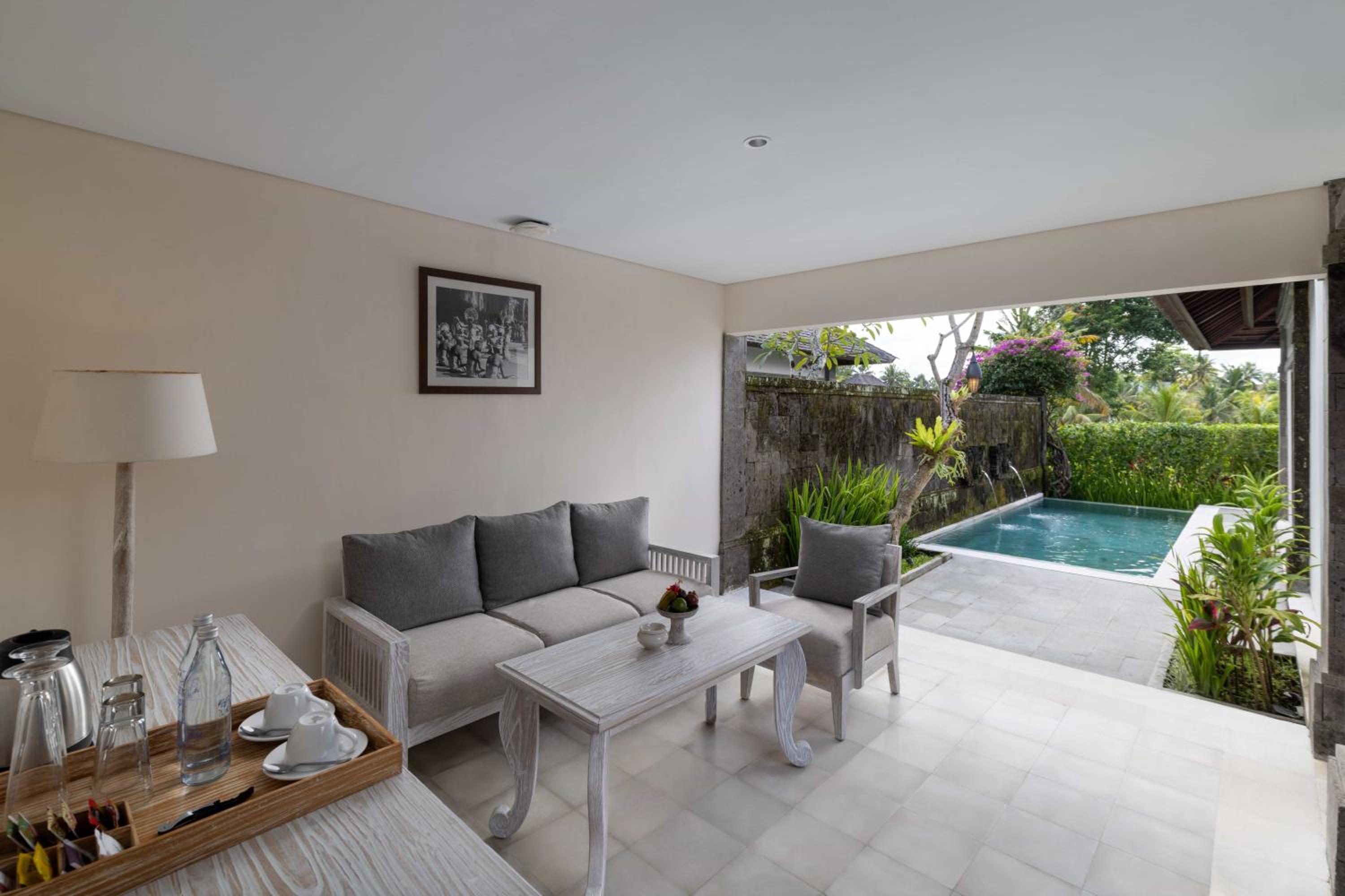 One-Bedroom Rice Field Pool Villa thumbnail 5