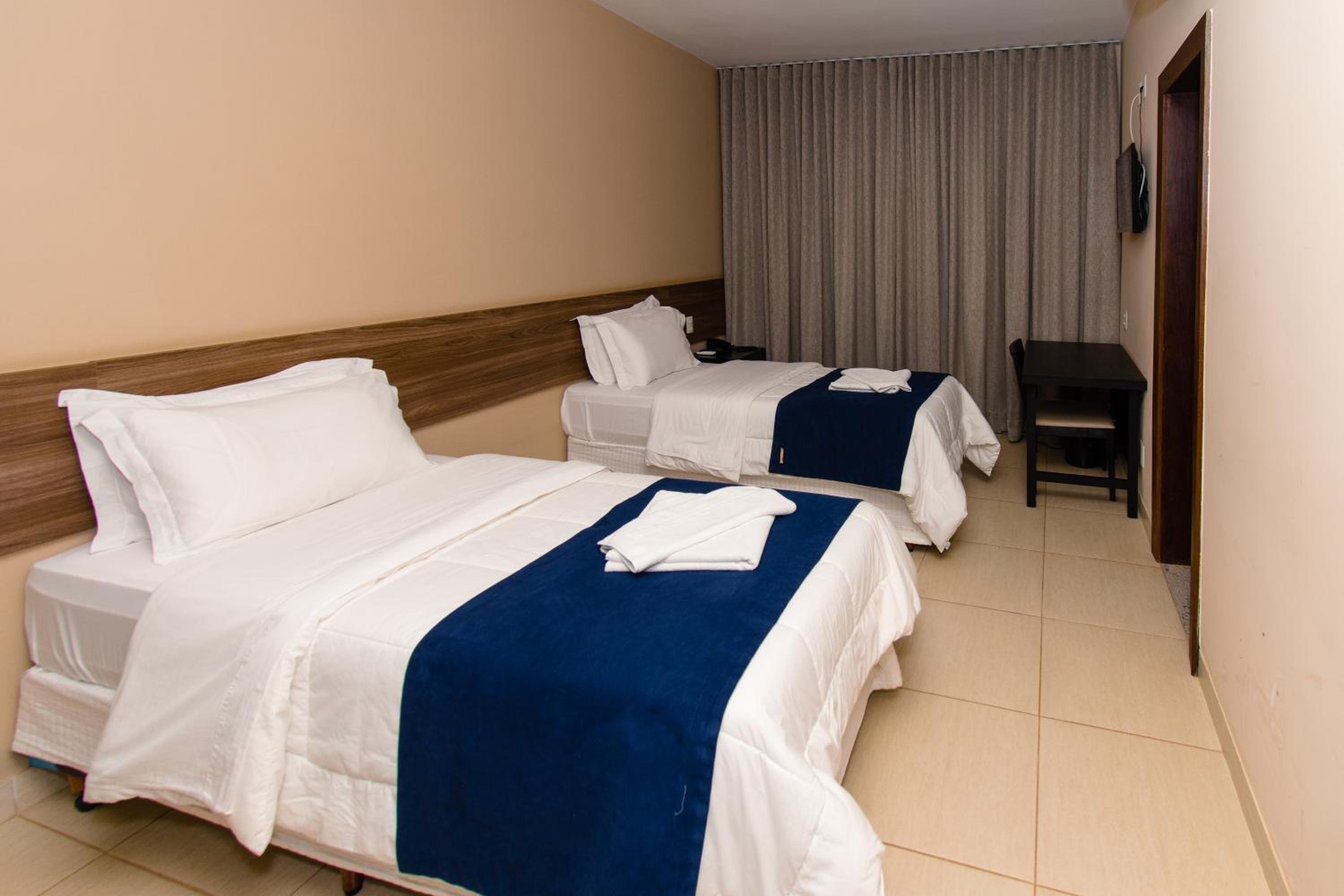 Deluxe Double or Twin Room with Balcony photo 2