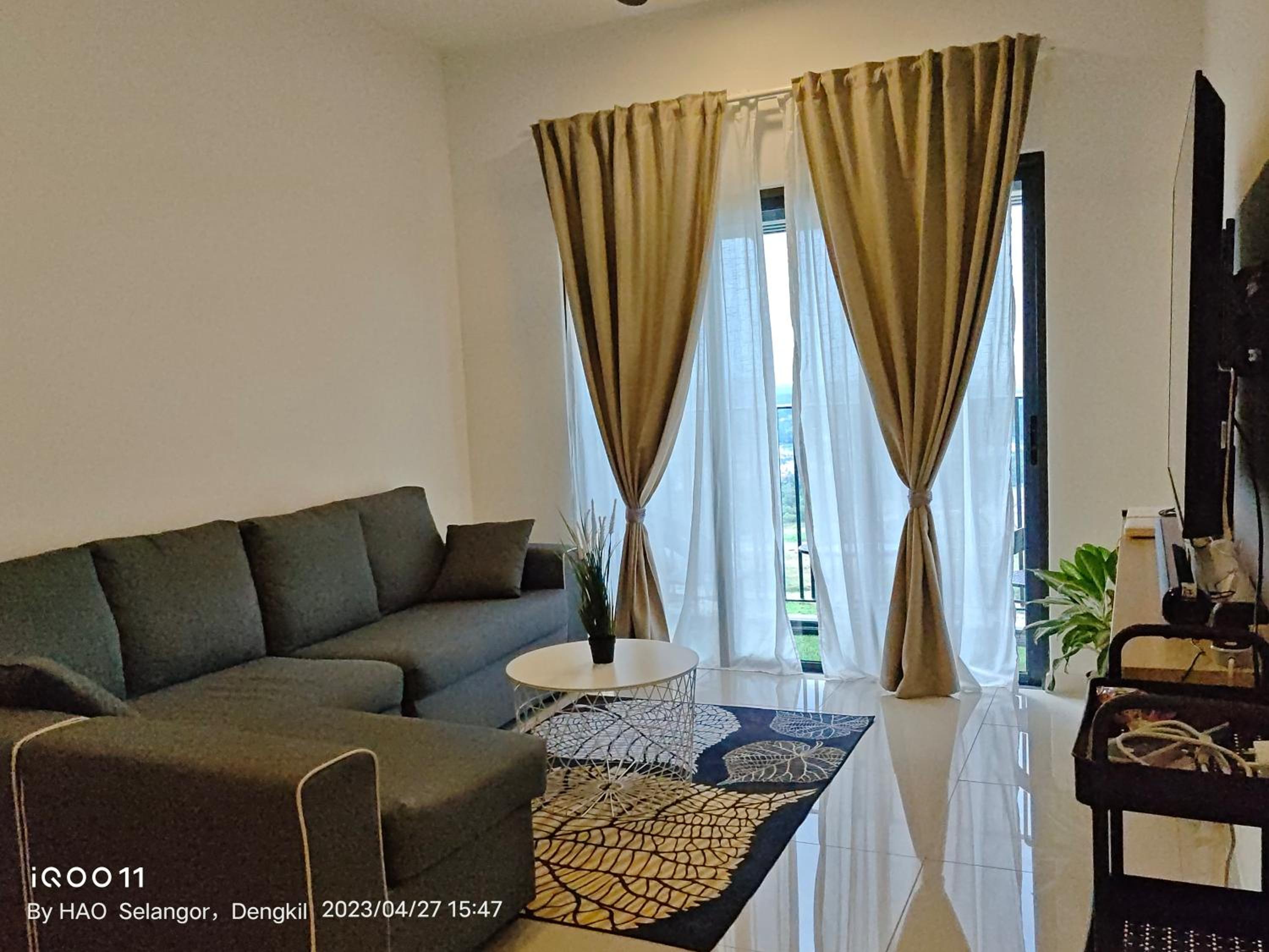 Three-Bedroom Apartment photo 1