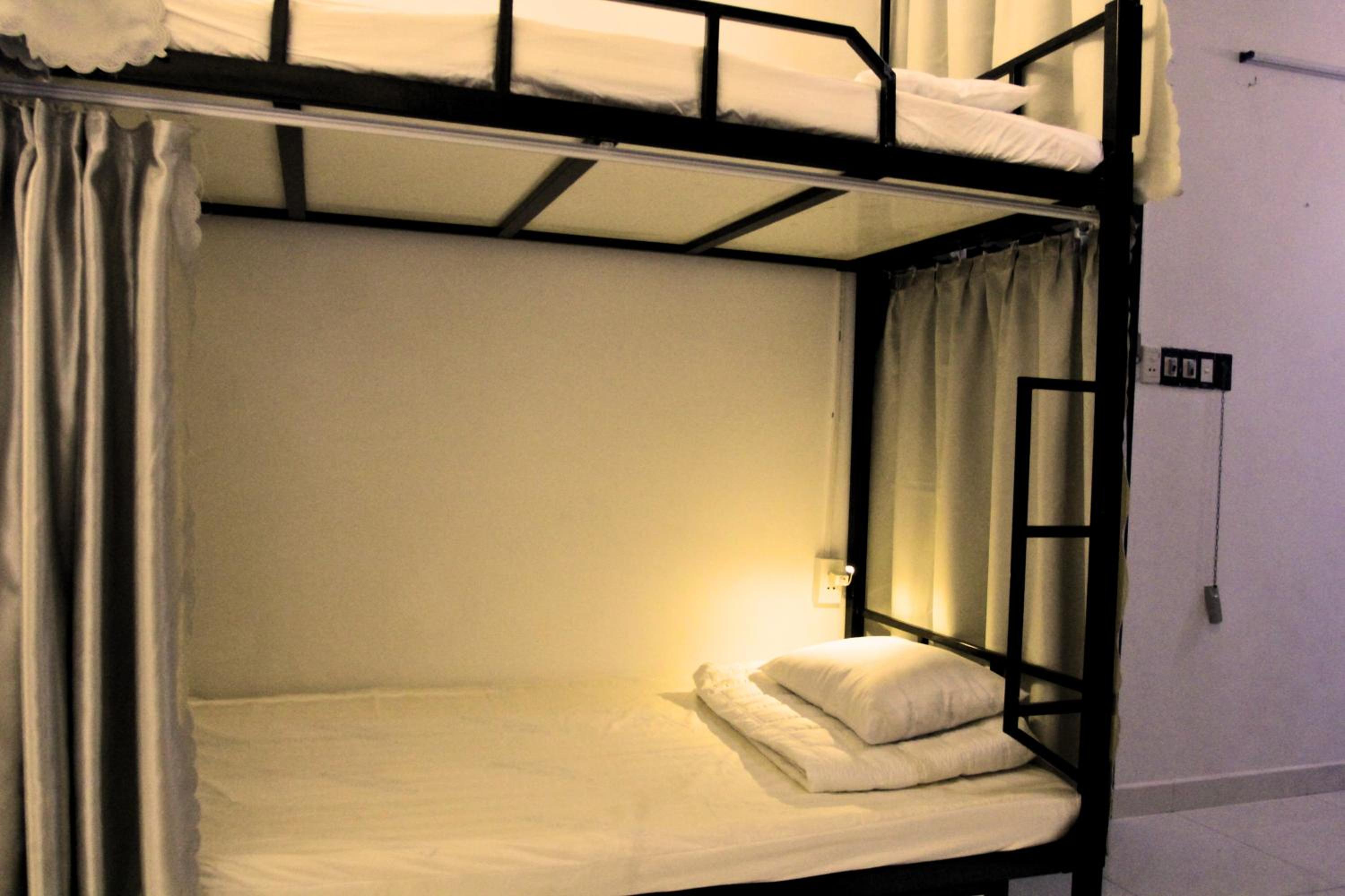 Single Bed in Female Dormitory Room photo 3
