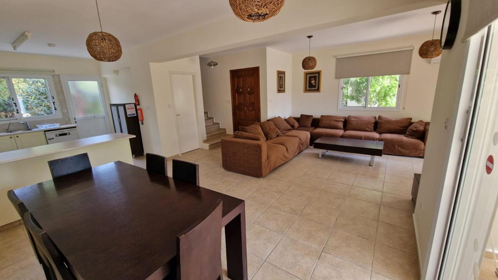 Three-Bedroom Villa photo 3