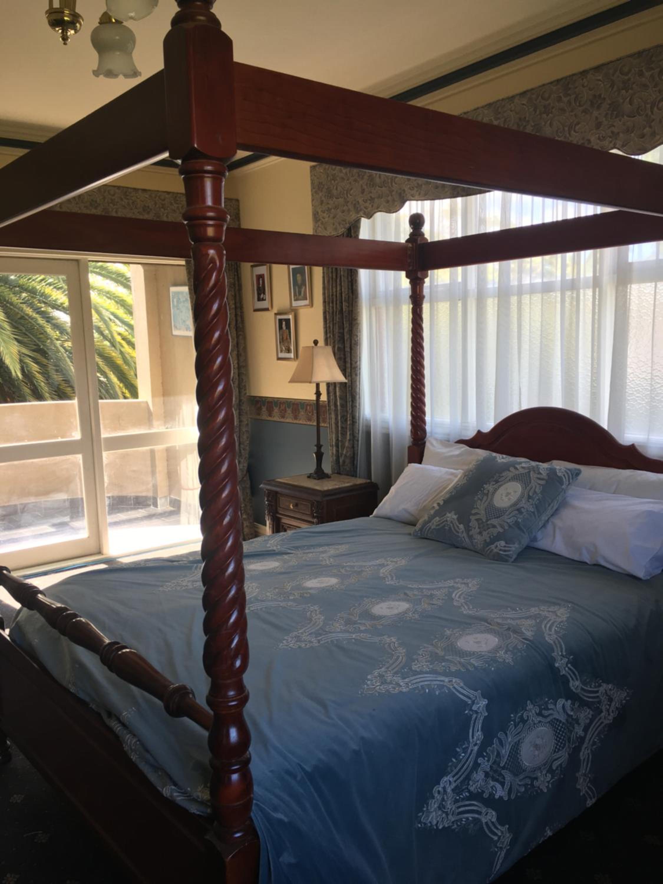 Deluxe Queen Room - Photo 4