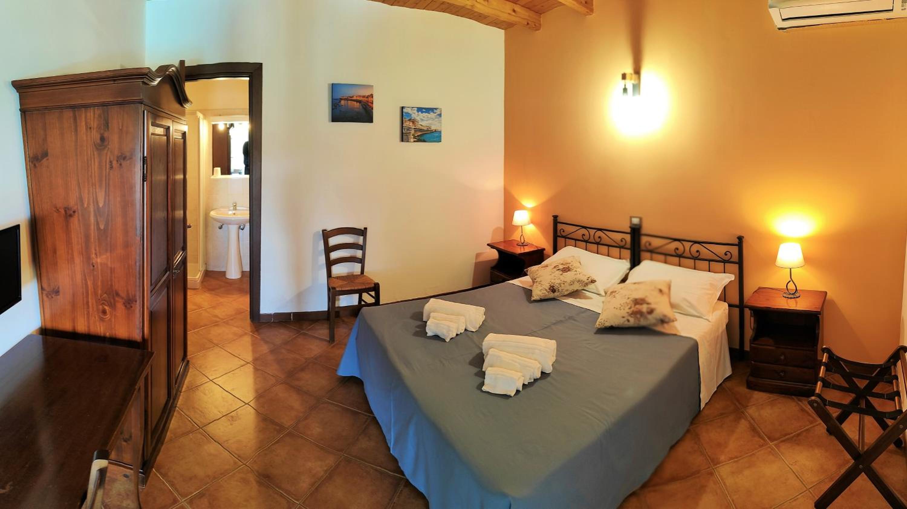 Double Room with Pool View