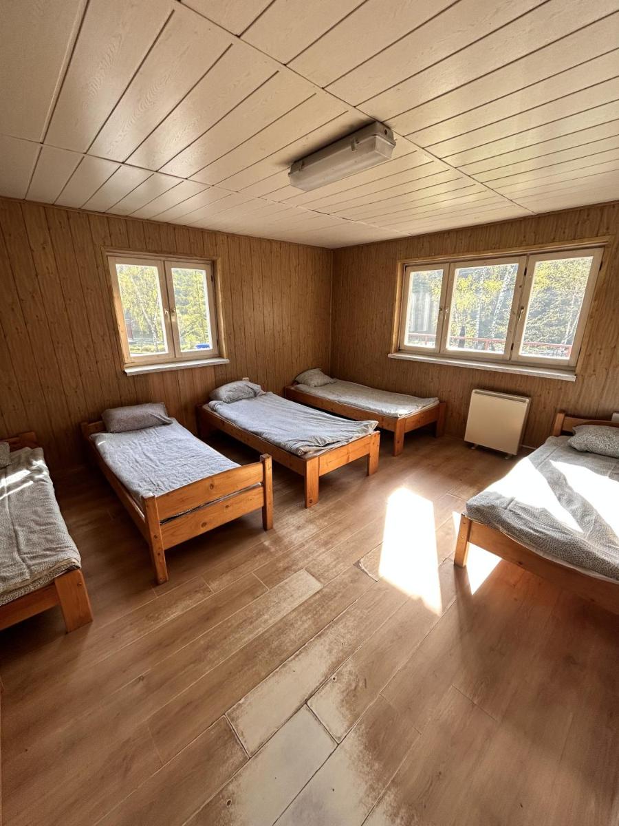 Mixed Dormitory Room photo 1