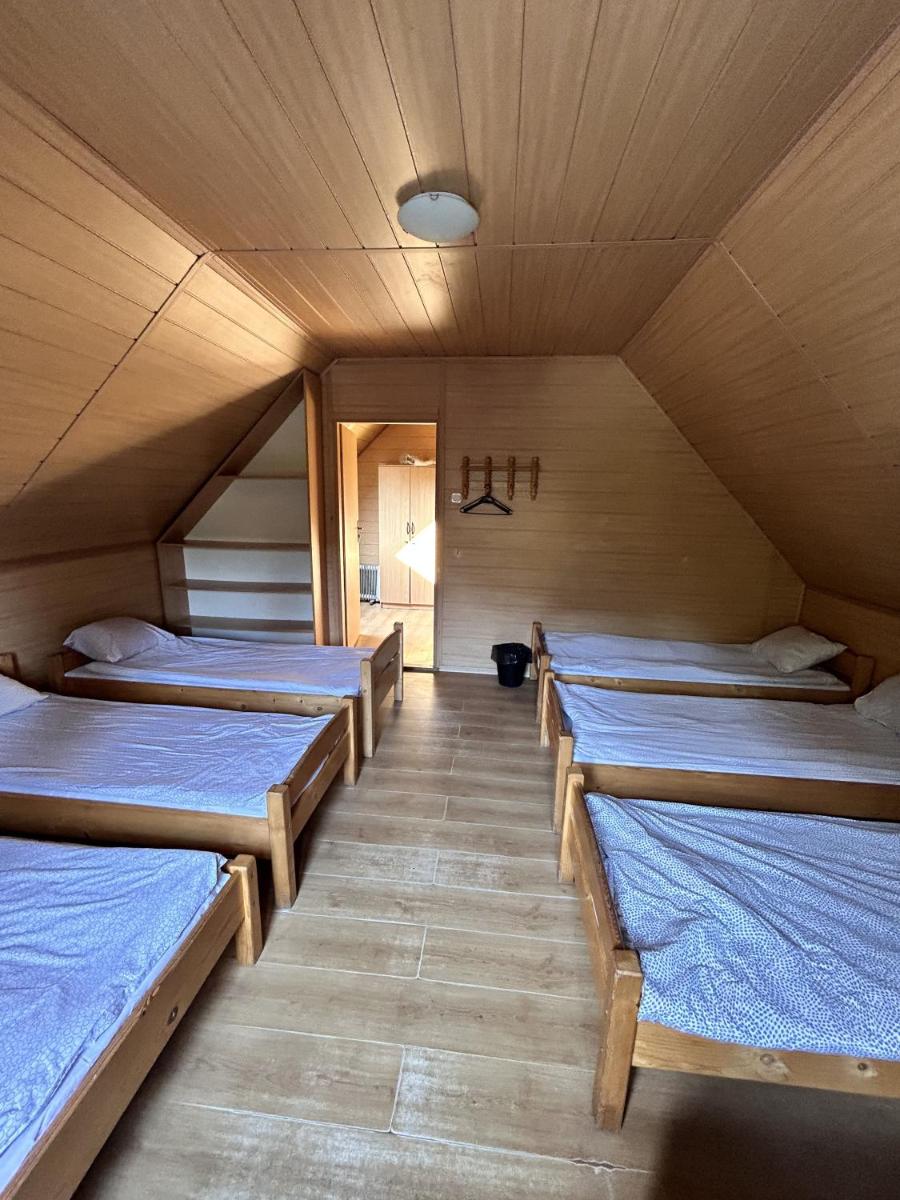 Mixed Dormitory Room photo 3