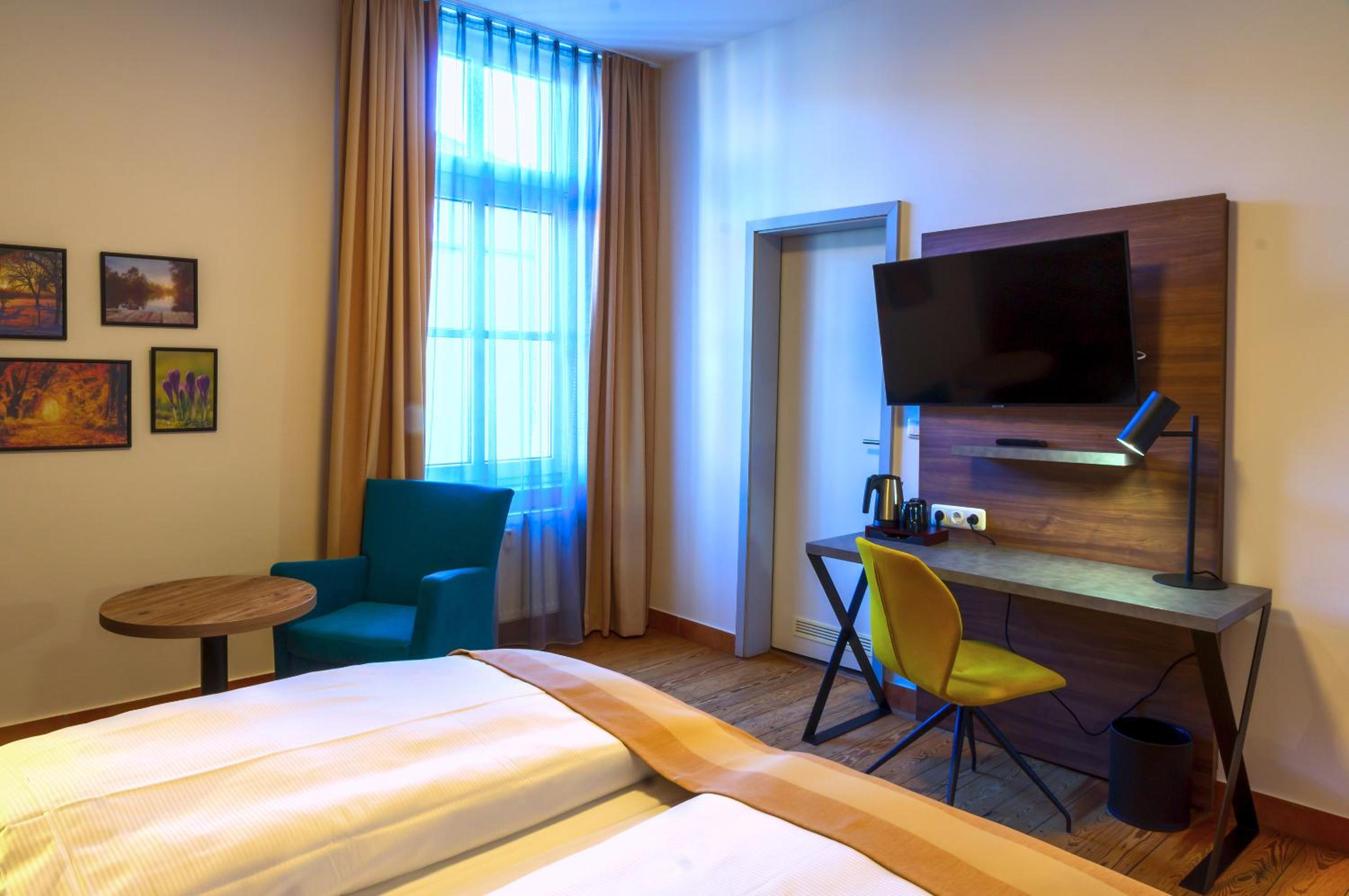 Double Room - Photo 14