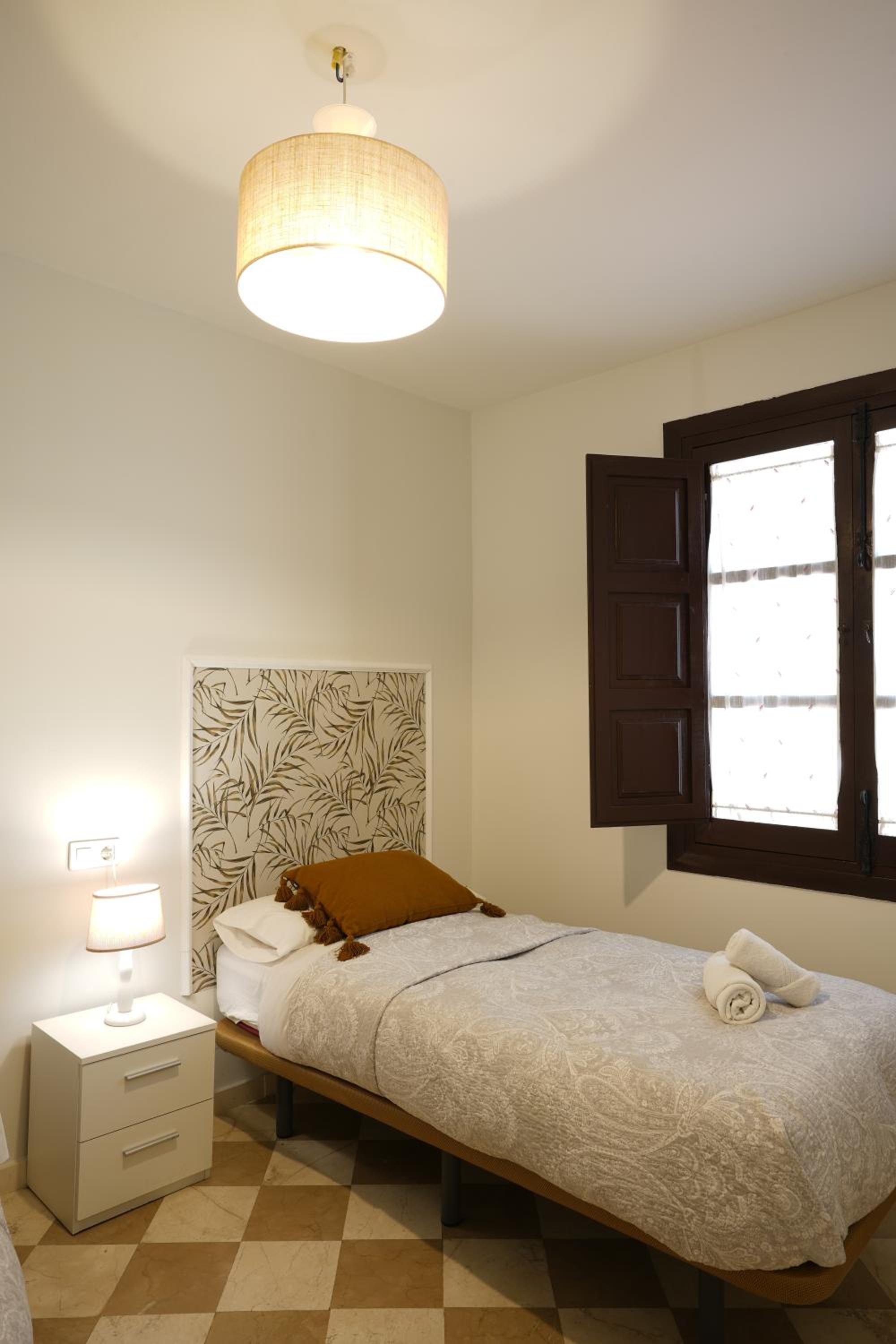 Apartment - Ground Floor - Photo 13
