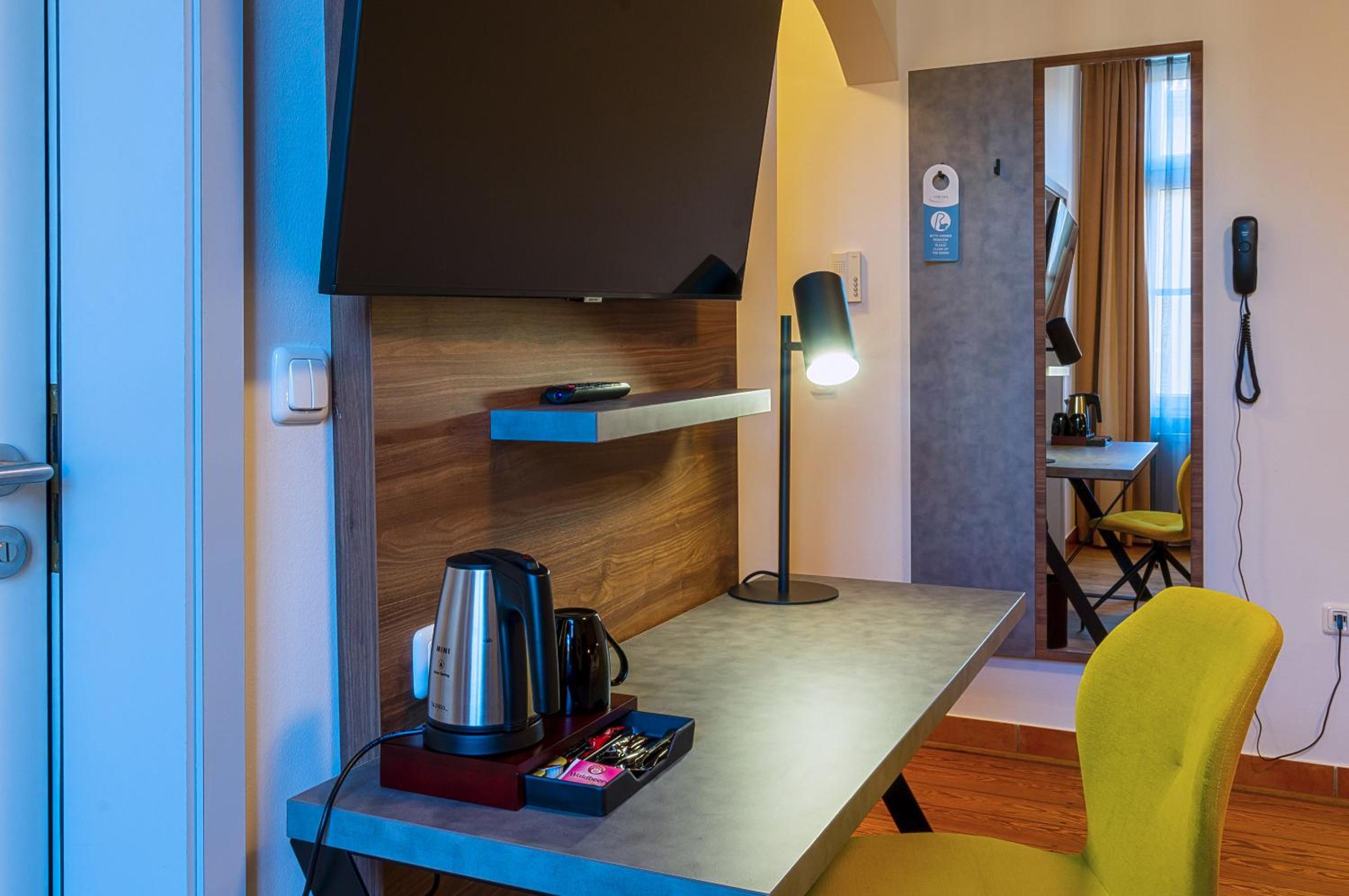 Triple Room - Photo 2
