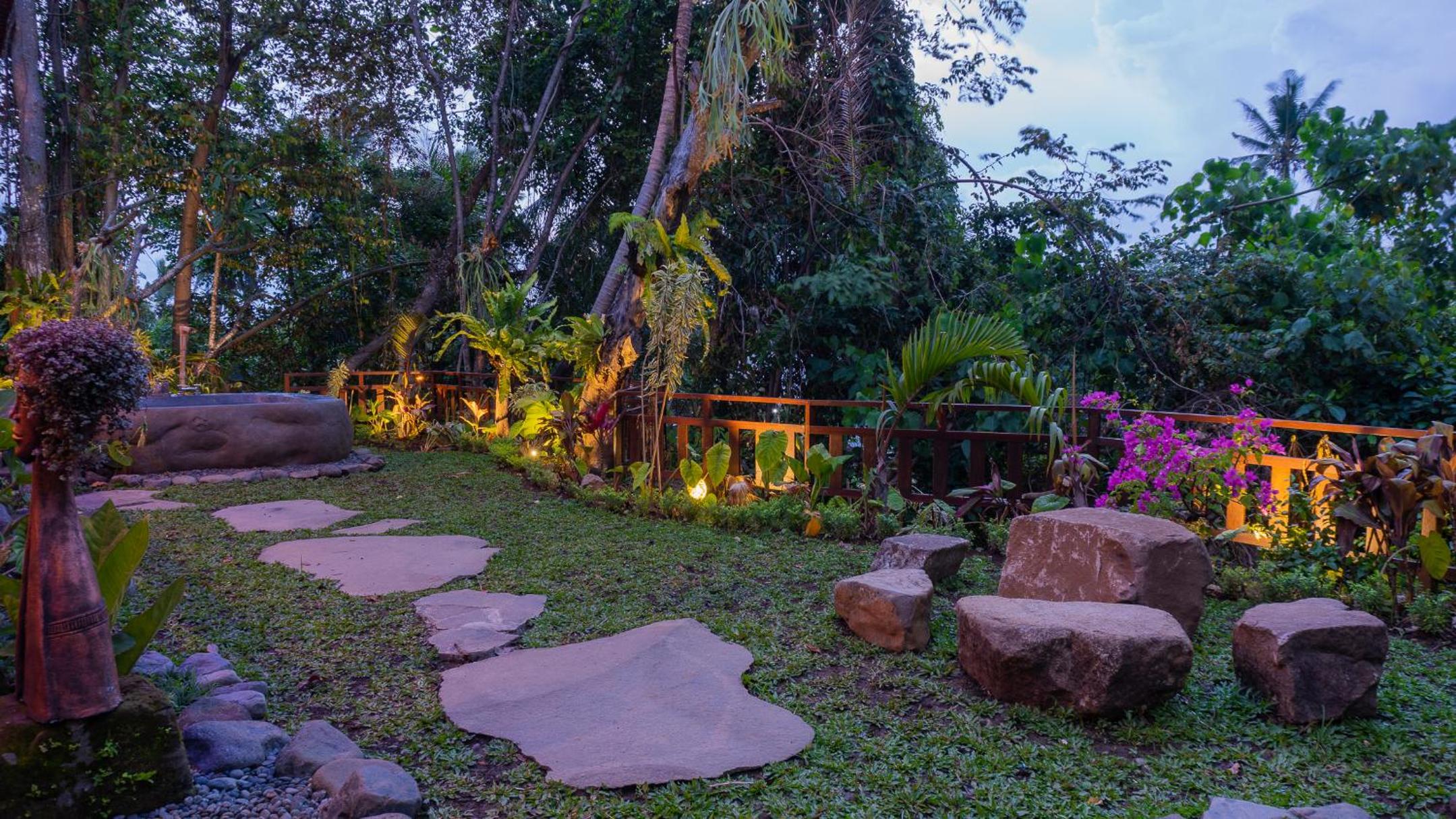 Villa - Photo 3