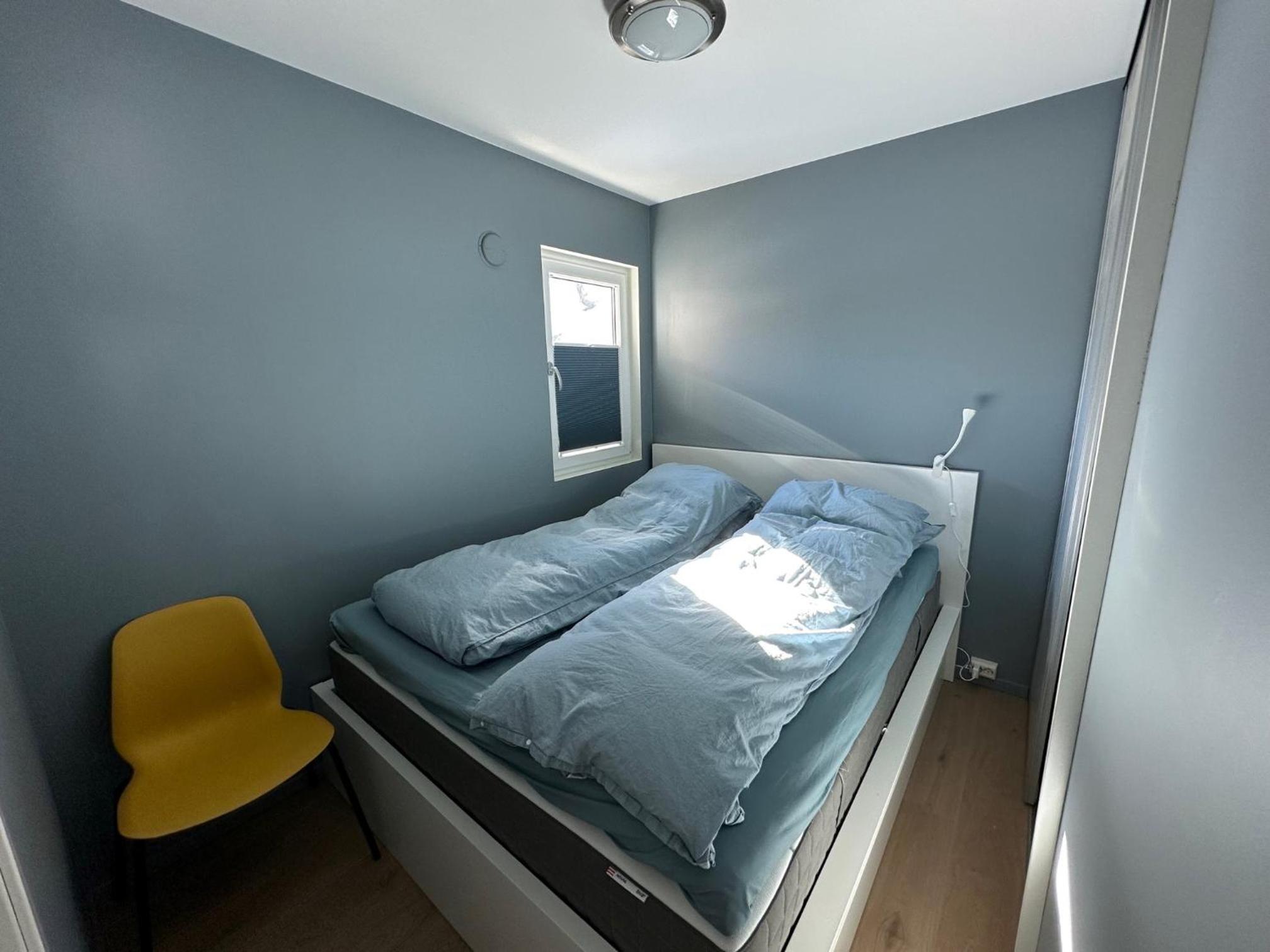 Two-Bedroom Apartment - Photo 2