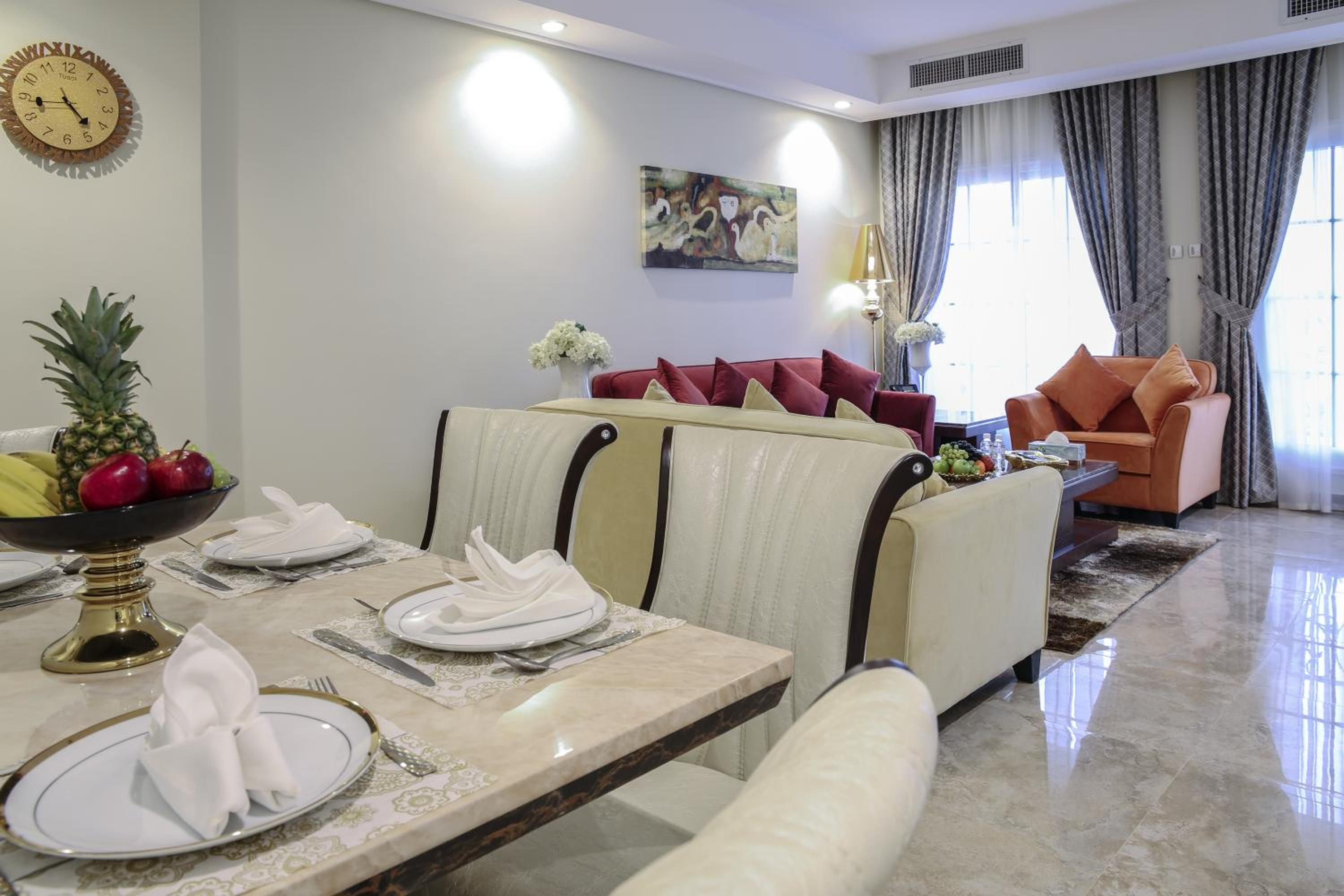 Three-Bedroom Suite - Photo 7