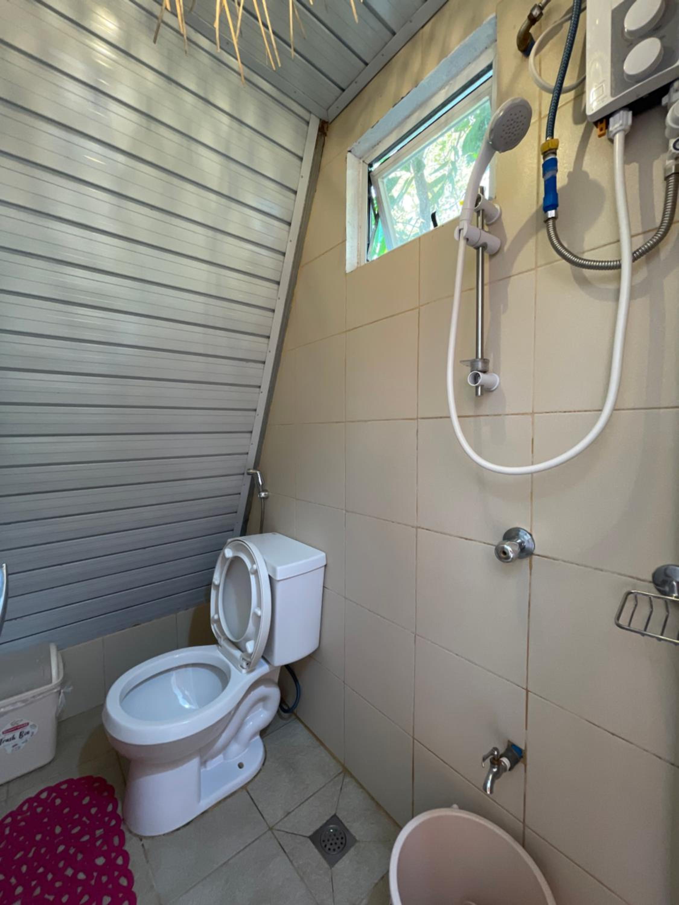 Glamping Cabin - Photo 10