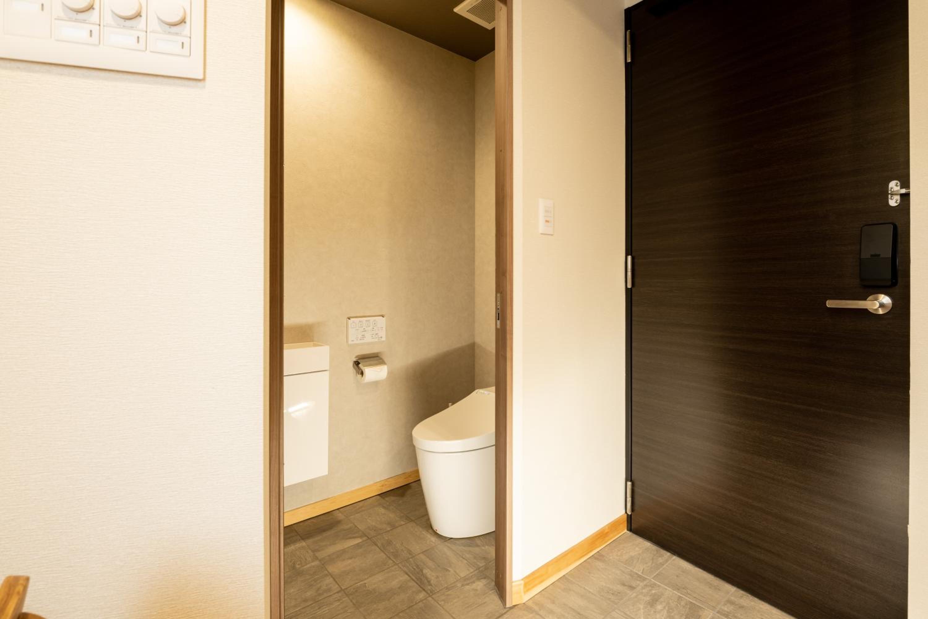 Two-Bedroom Apartment - Photo 2
