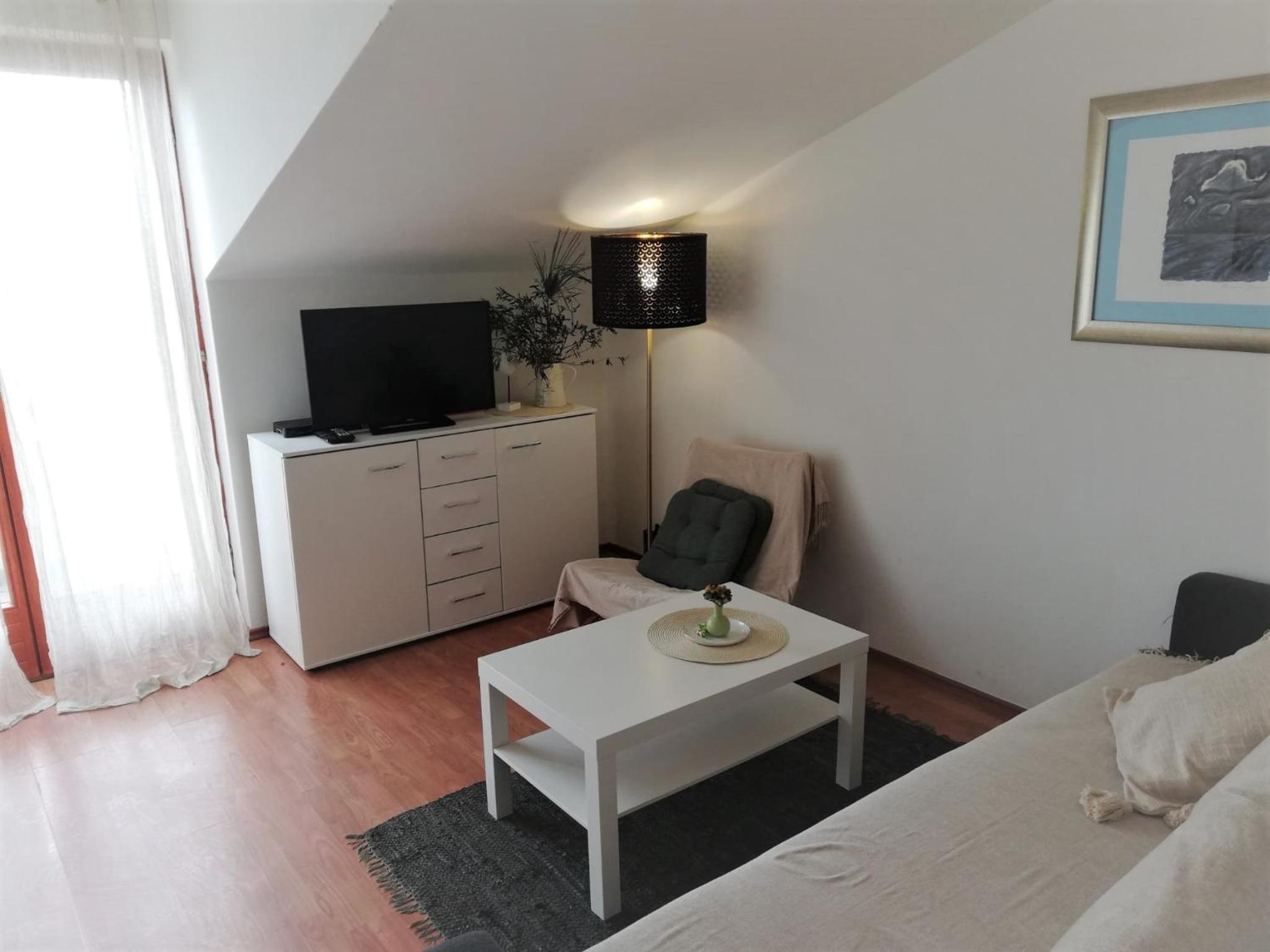 Apartment photo 1