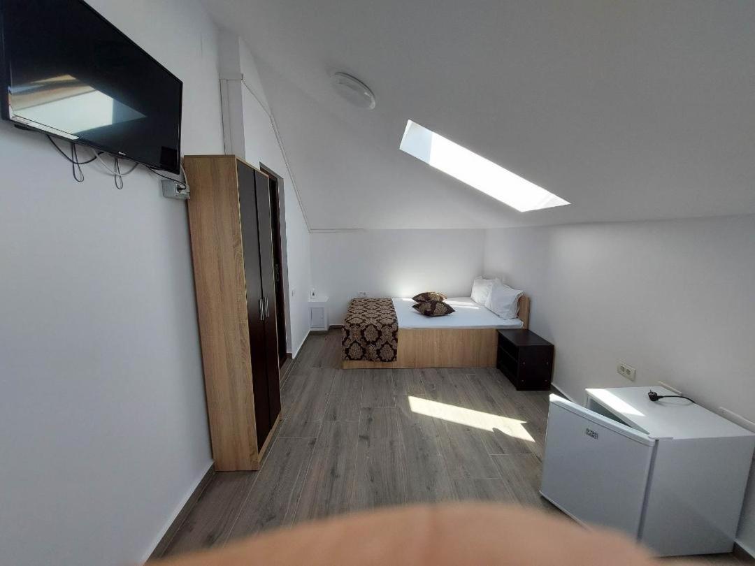 Classic Quadruple Room photo 2