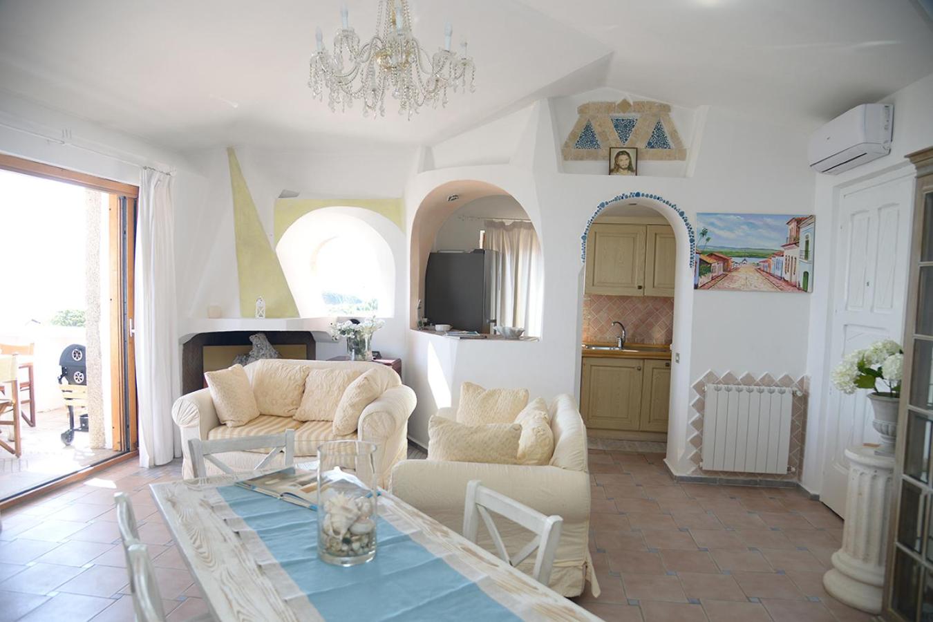 Villa - Separate Building photo 3
