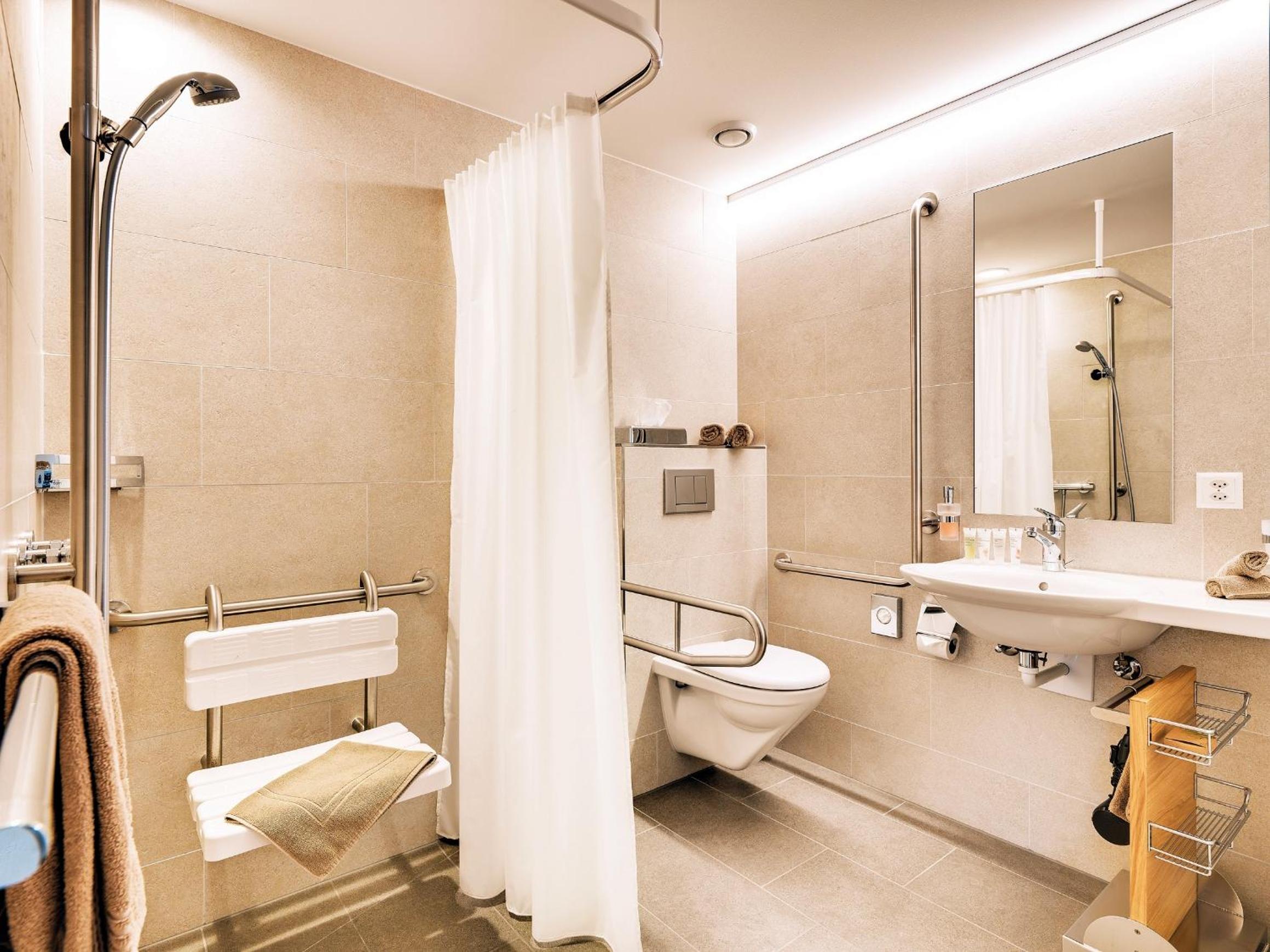 Single Room - Disability Access photo 2
