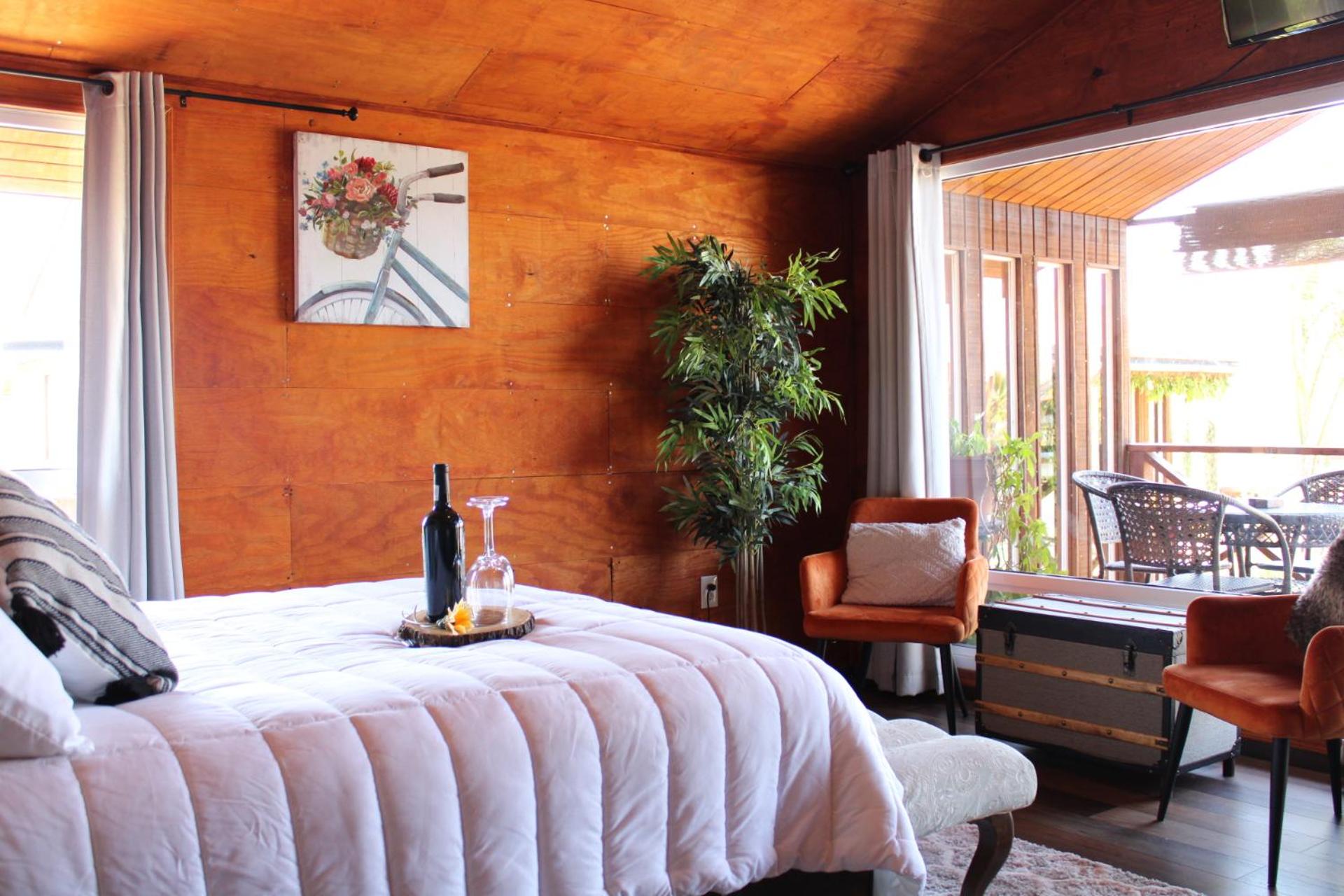 Double or Twin Room - Photo 6