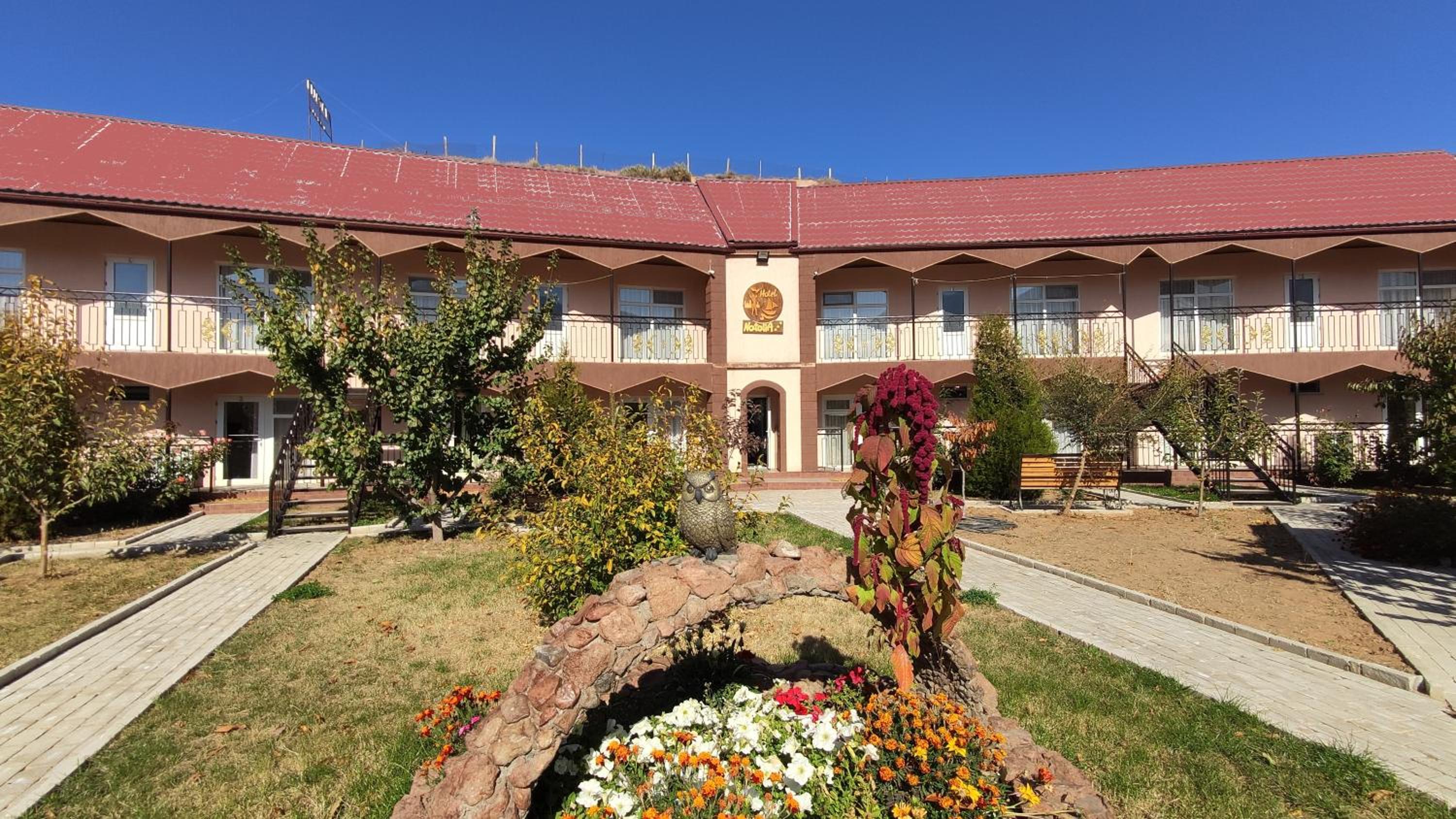 Superior Twin Room with Garden View