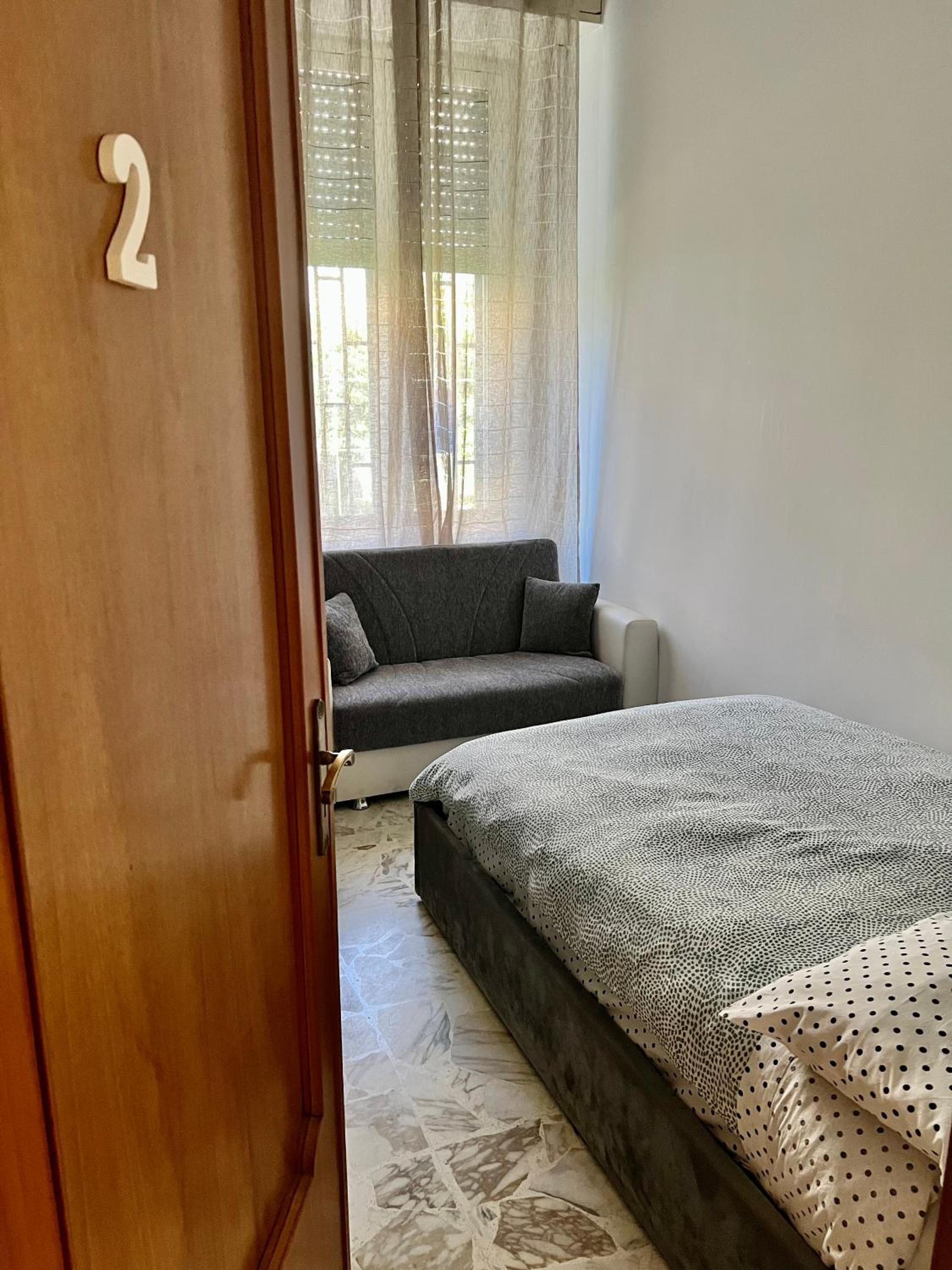 Double Room with Shared Bathroom