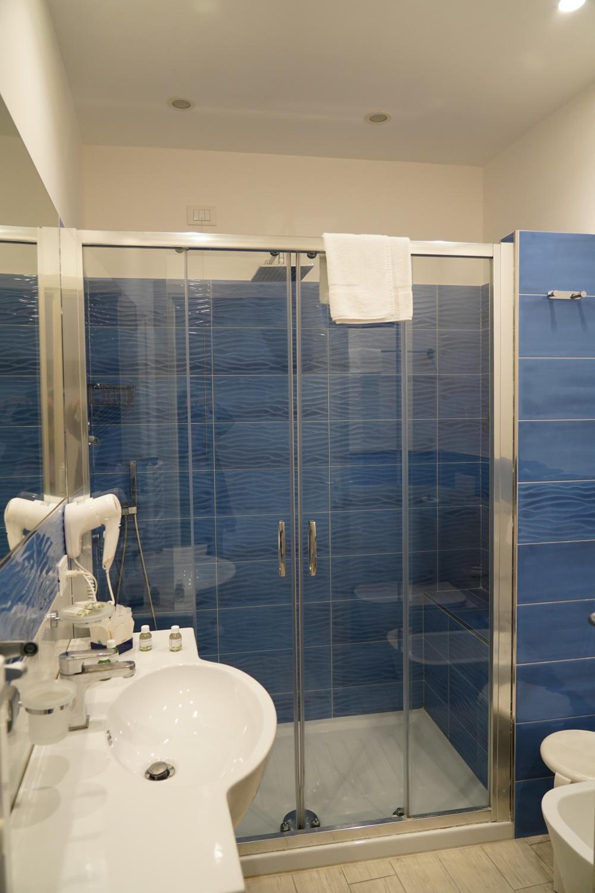 Superior Double Room - Photo 5
