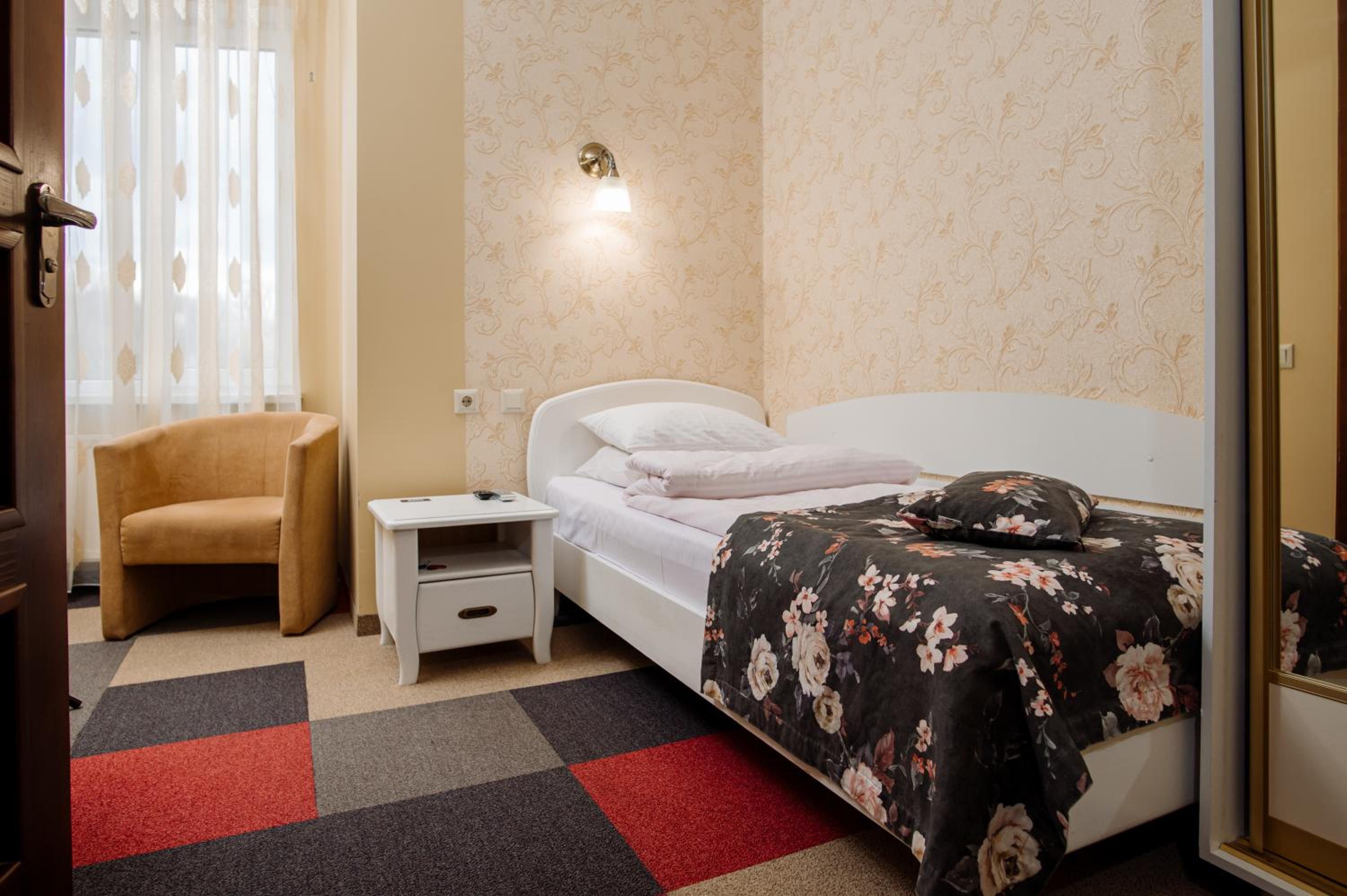 Single Room photo 1