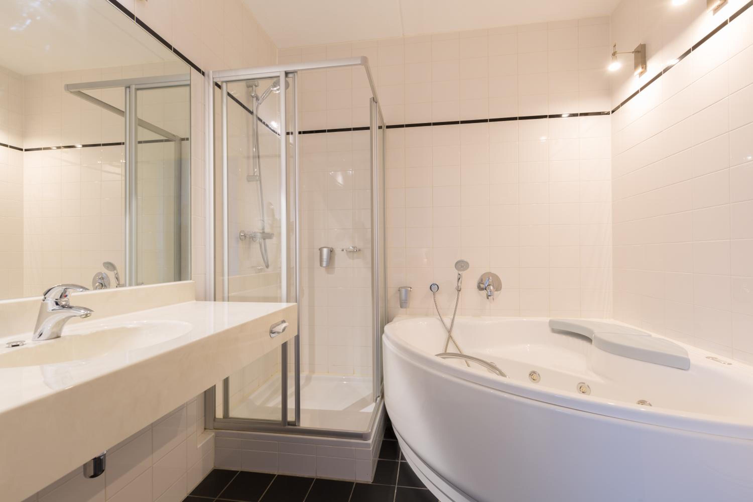 Junior Suite - Photo 2