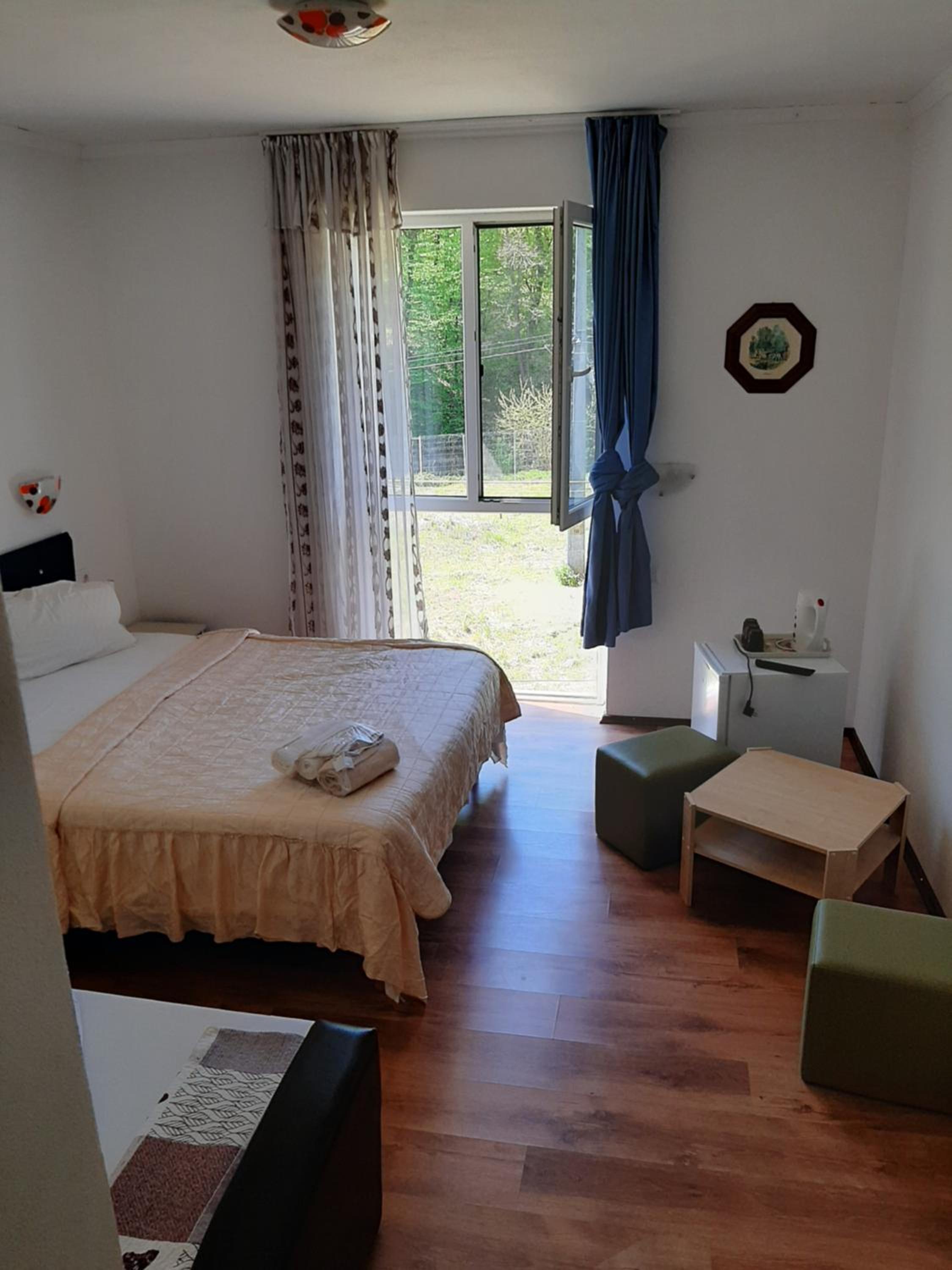 Double Room - Photo 4