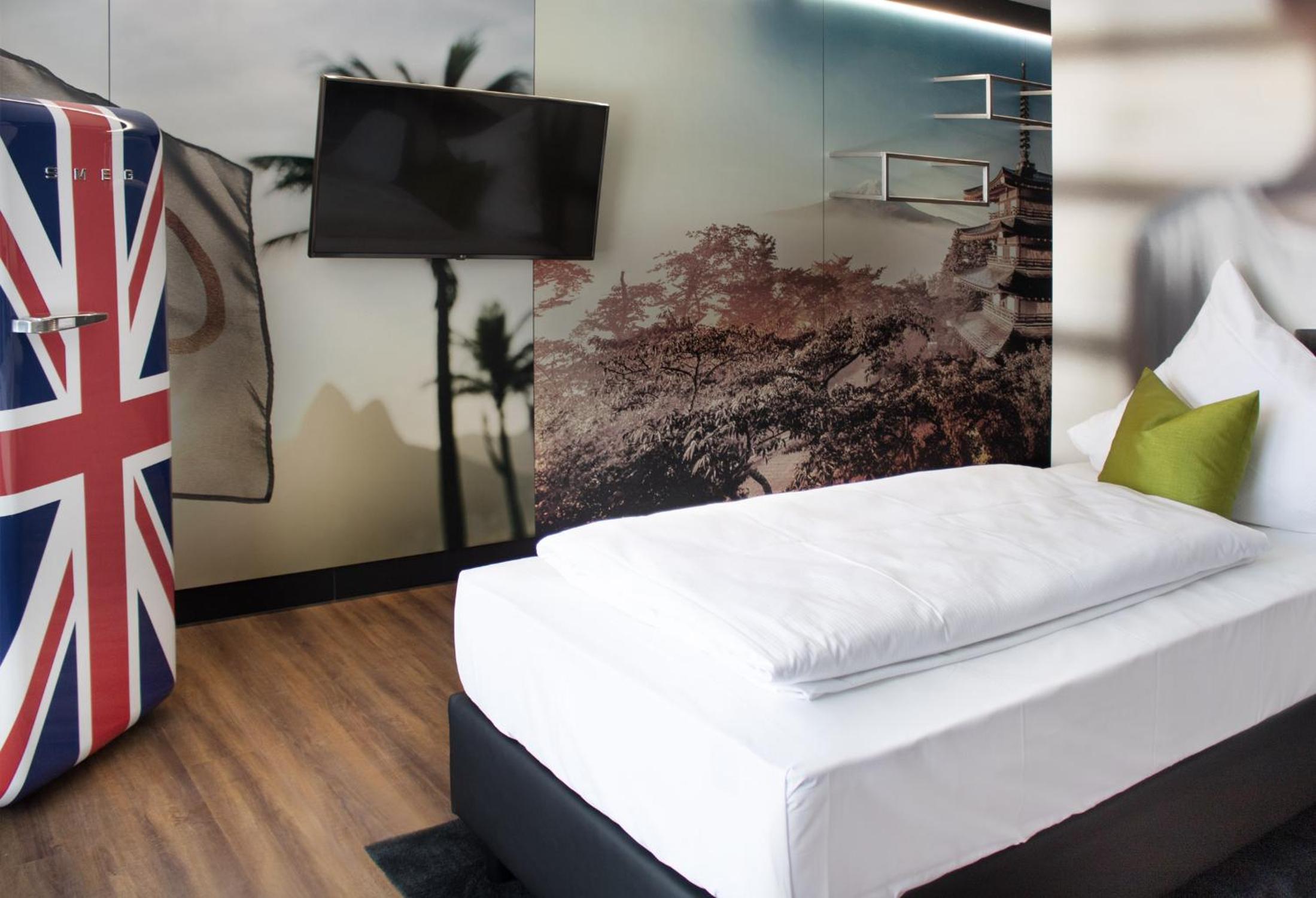 Single Room - Disability Access photo 2