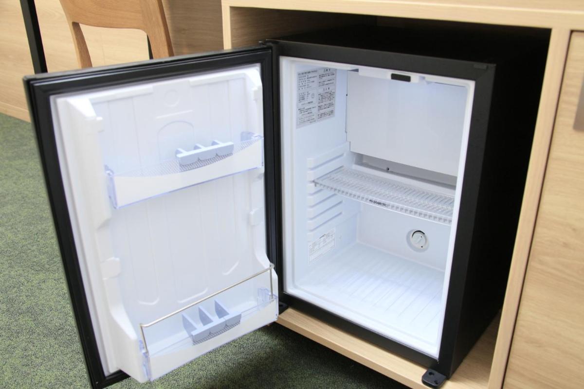 Moderate Twin Room with Extra Bed - Non-Smoking thumbnail 5